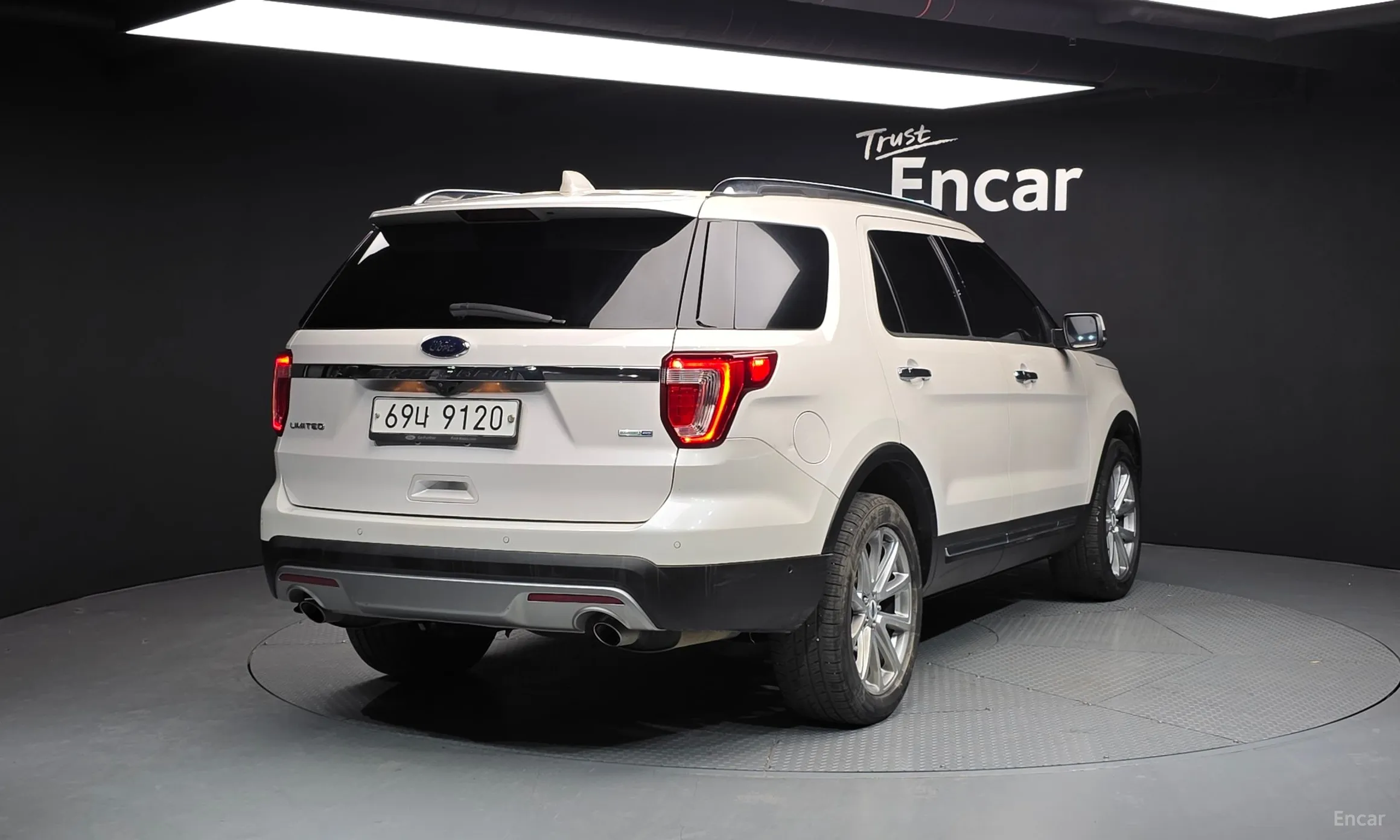 Ford Explorer превью 2