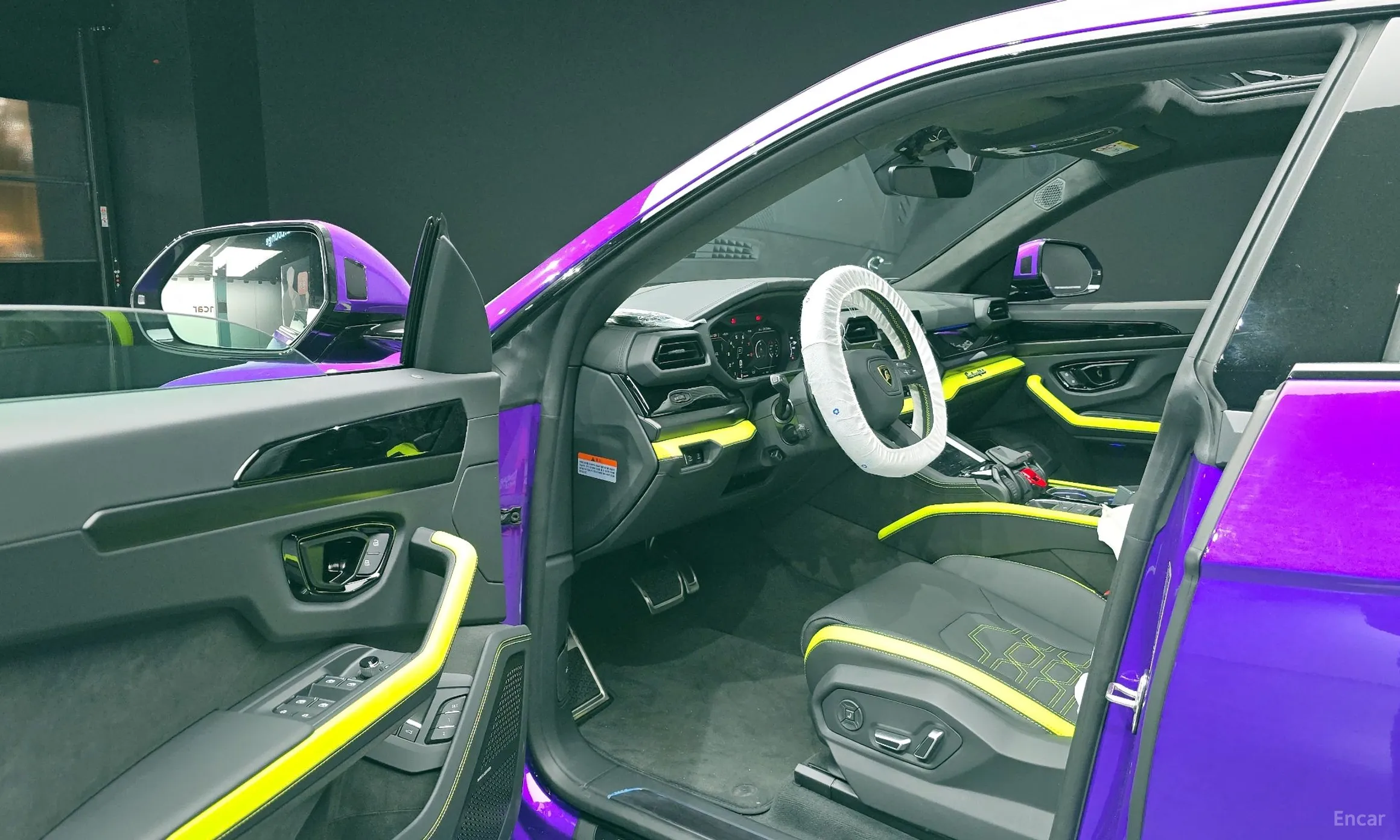 Lamborghini Urus превью 10