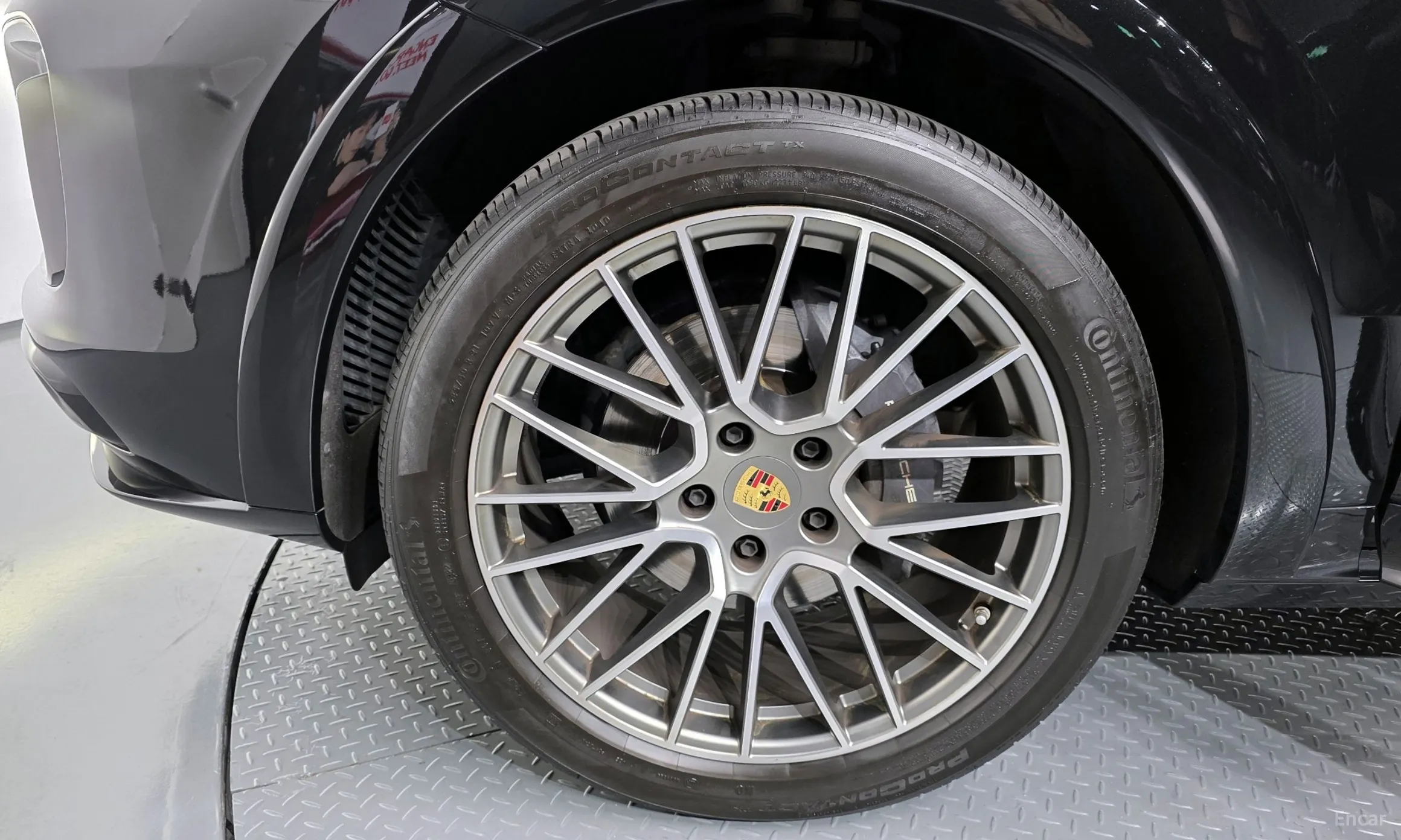 Porsche Cayenne (PO536) превью 5