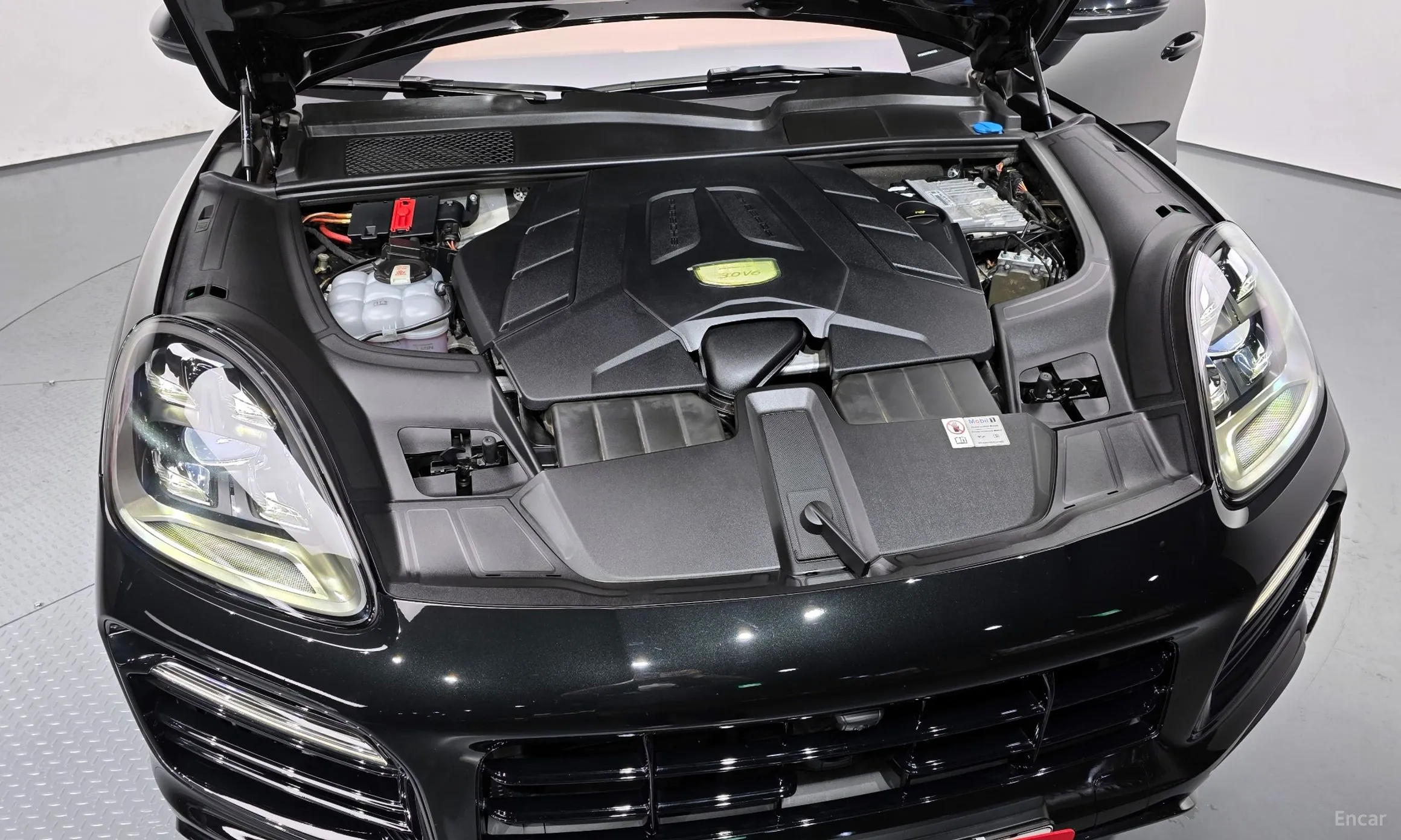 Porsche Cayenne (PO536) превью 6