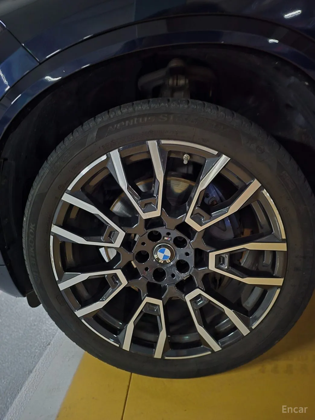 BMW X5 (G05) превью 8