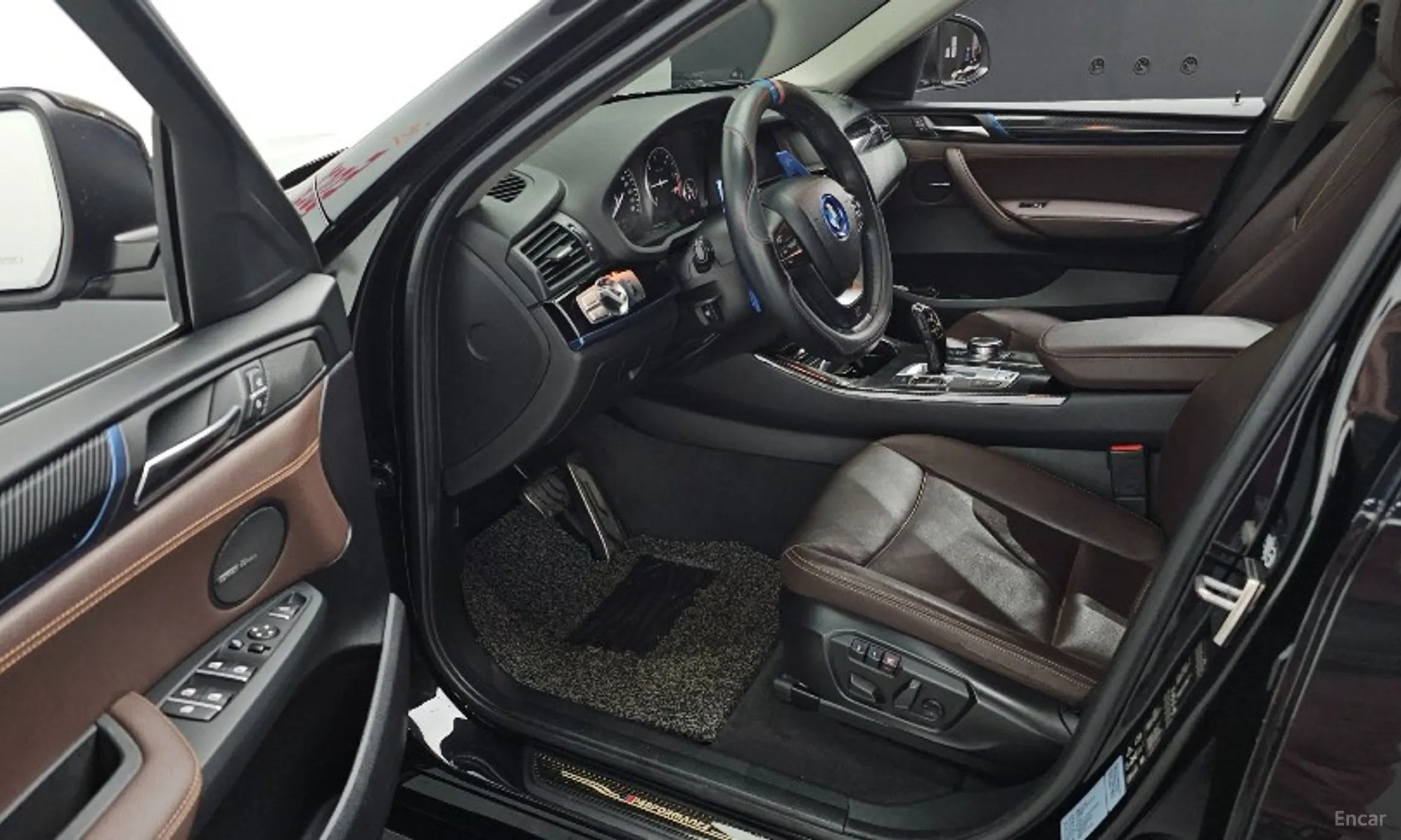 BMW X4 (F26) превью 11