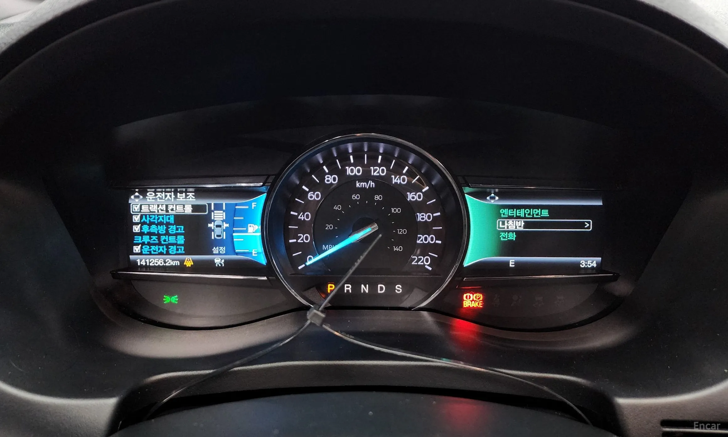Ford Explorer превью 8