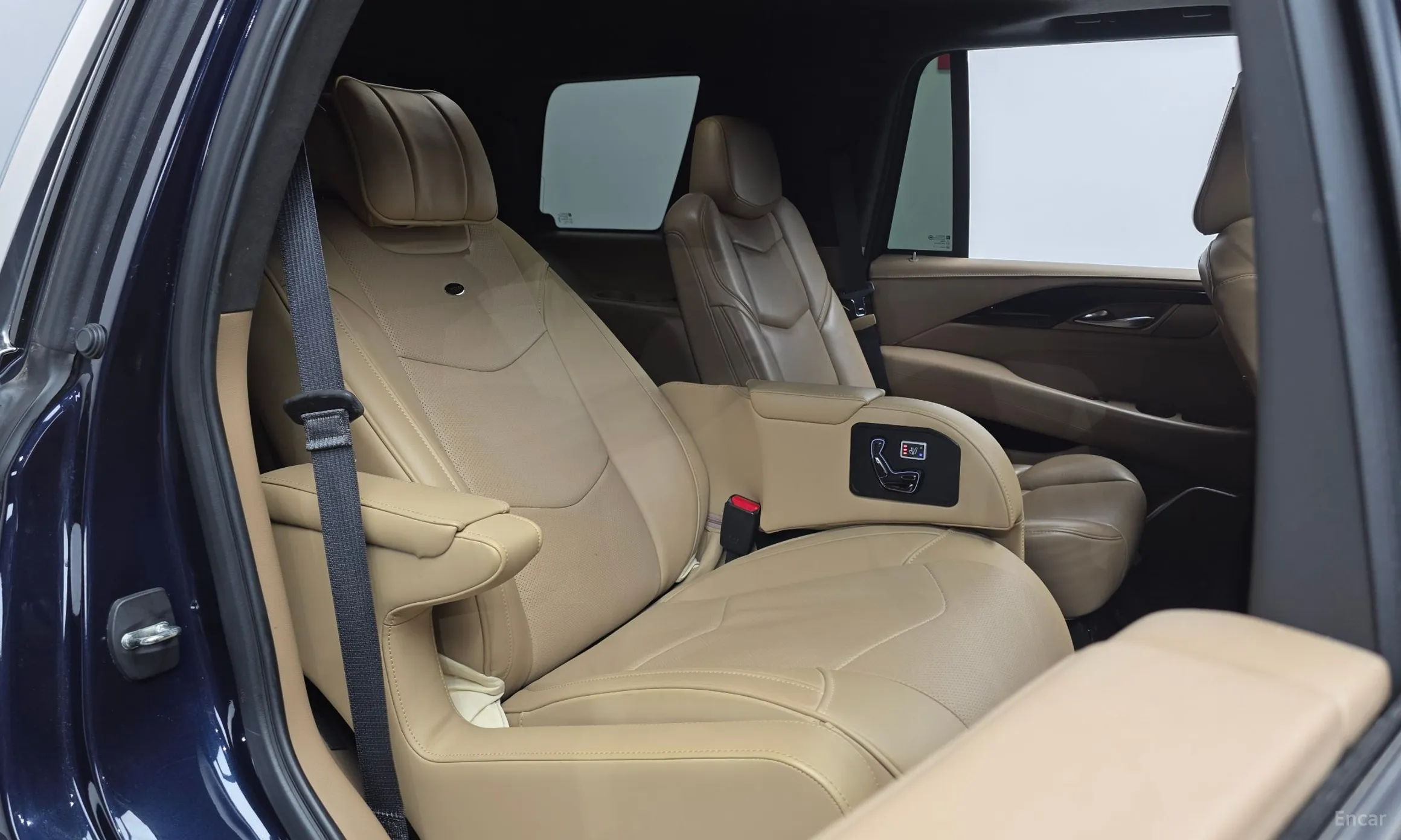 Cadillac Escalade превью 13
