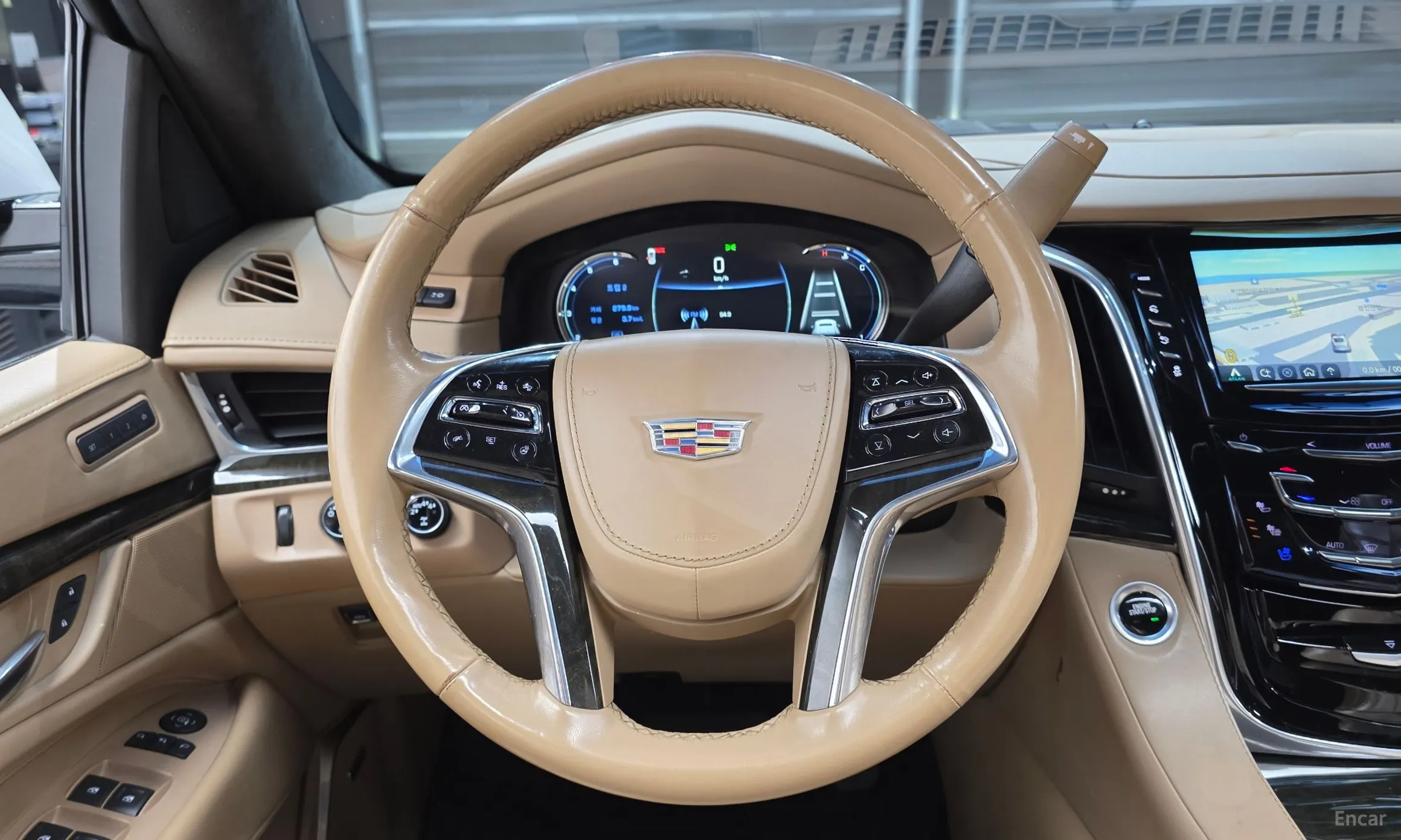 Cadillac Escalade превью 14