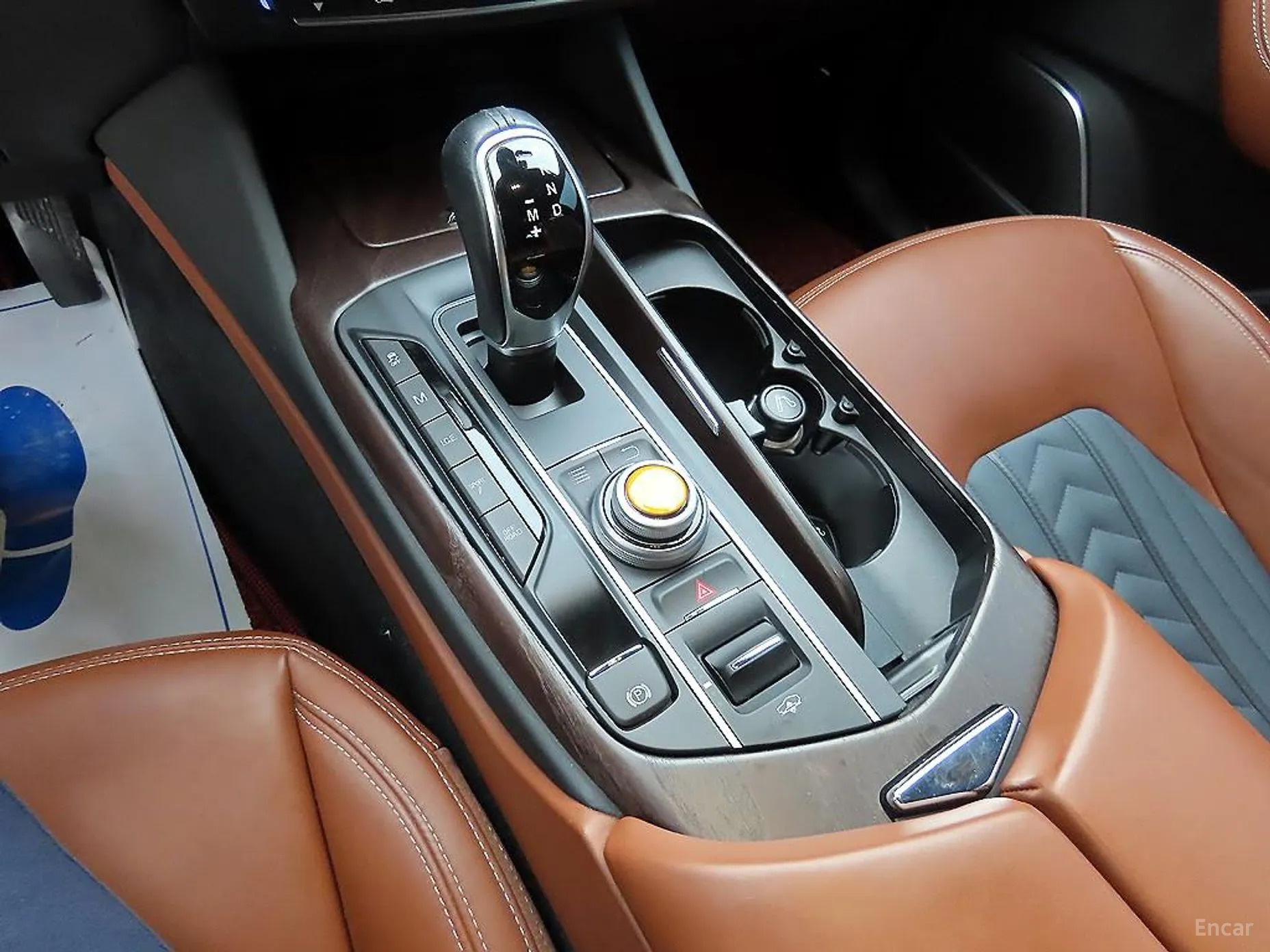 Maserati Levante превью 10