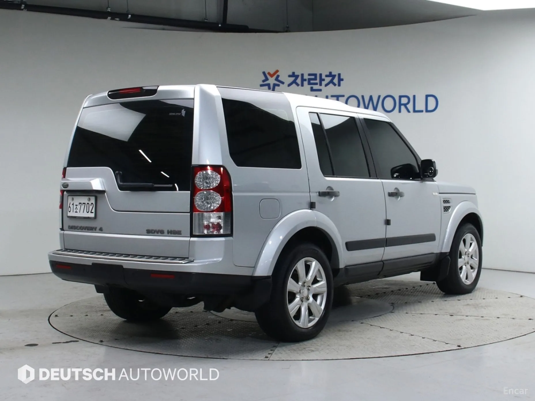 Land Rover Discovery 4 превью 2