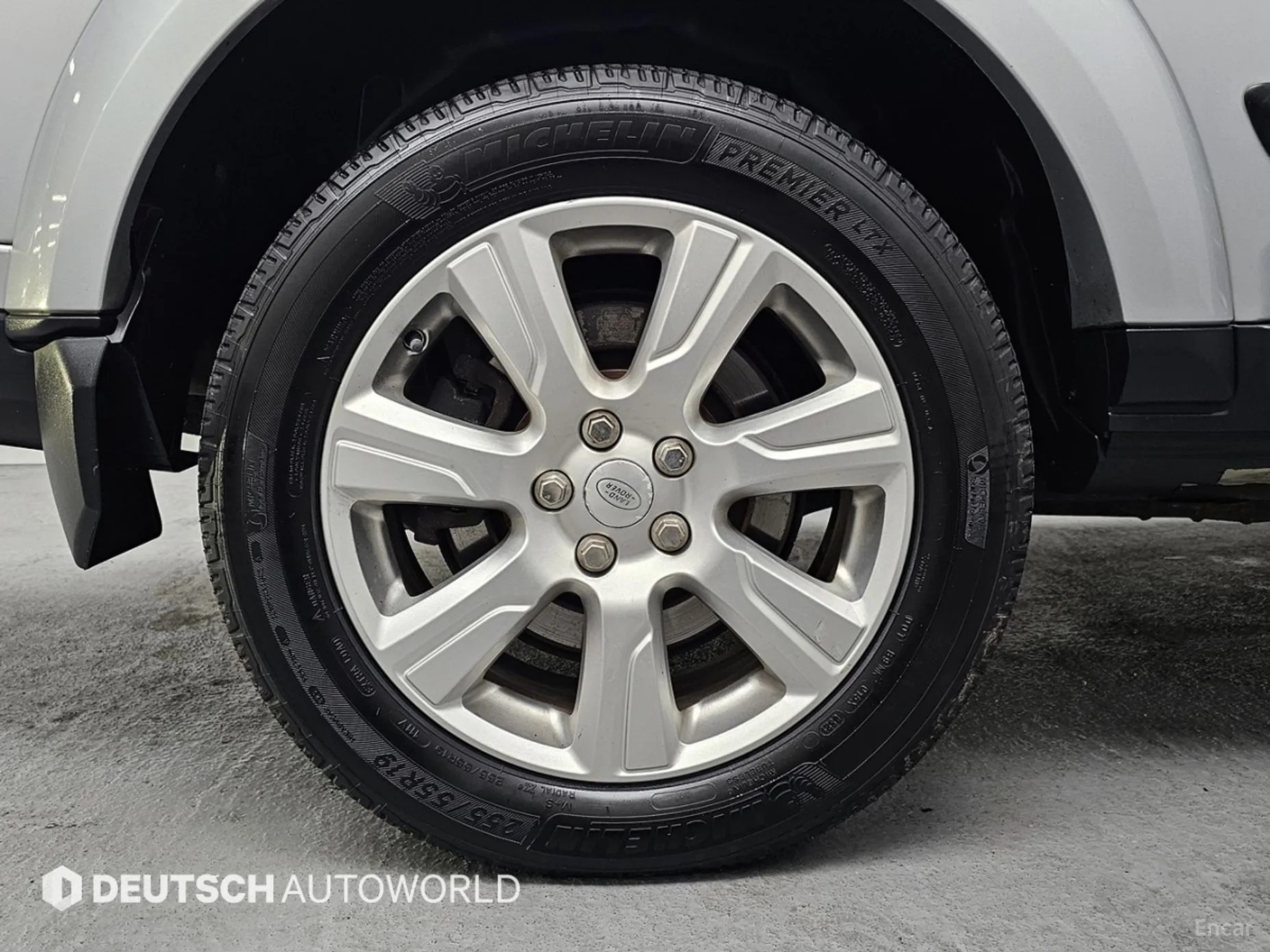 Land Rover Discovery 4 превью 5