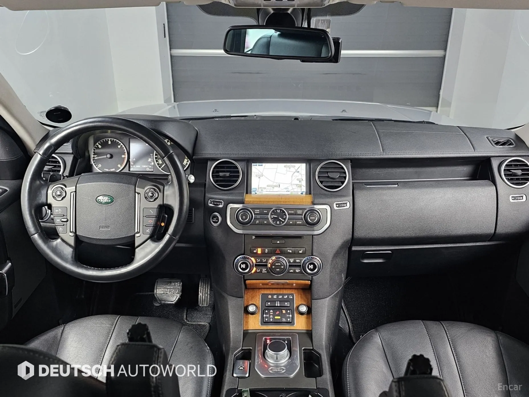 Land Rover Discovery 4 превью 7