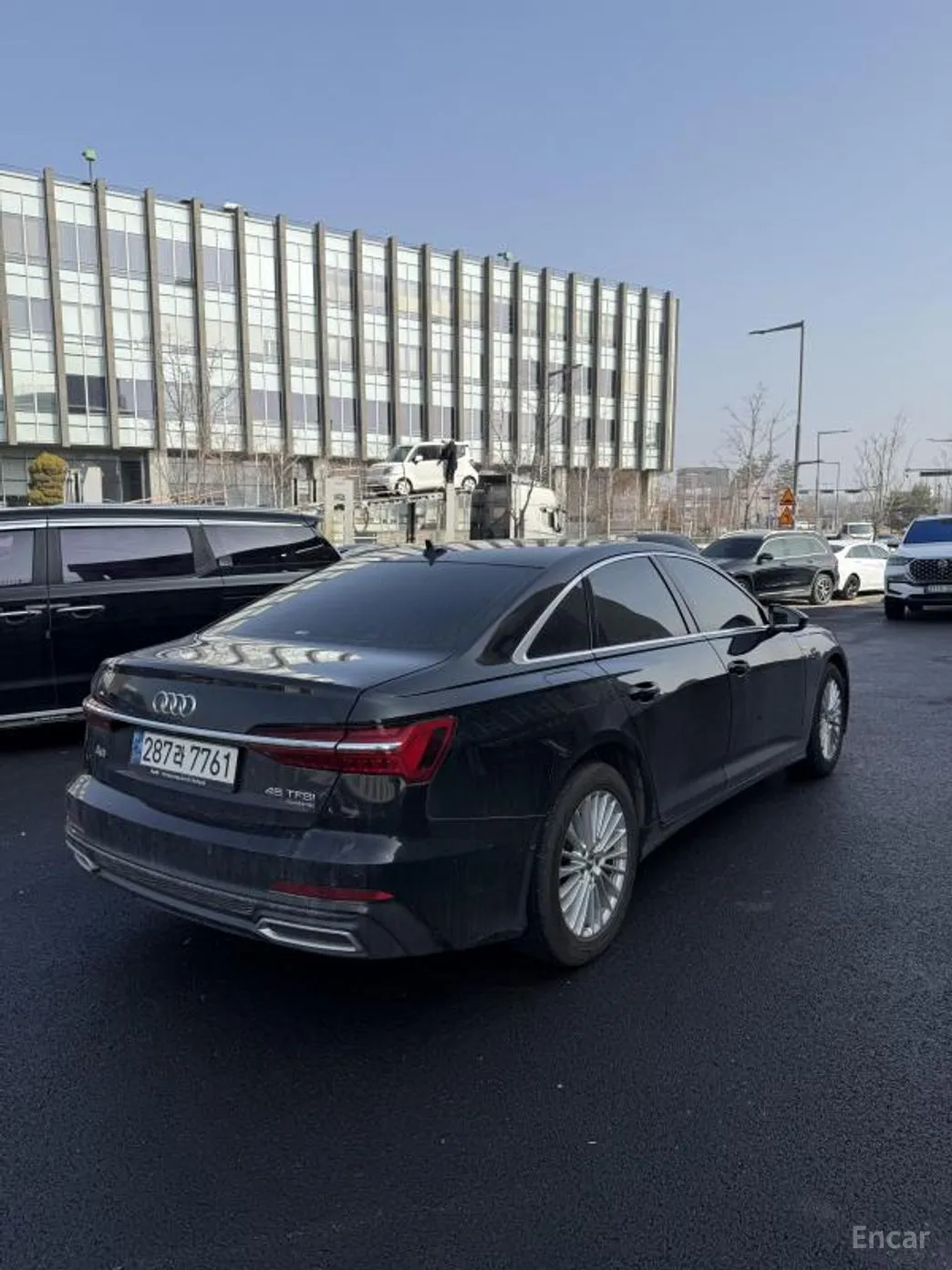 Audi A6 (C8) превью 5