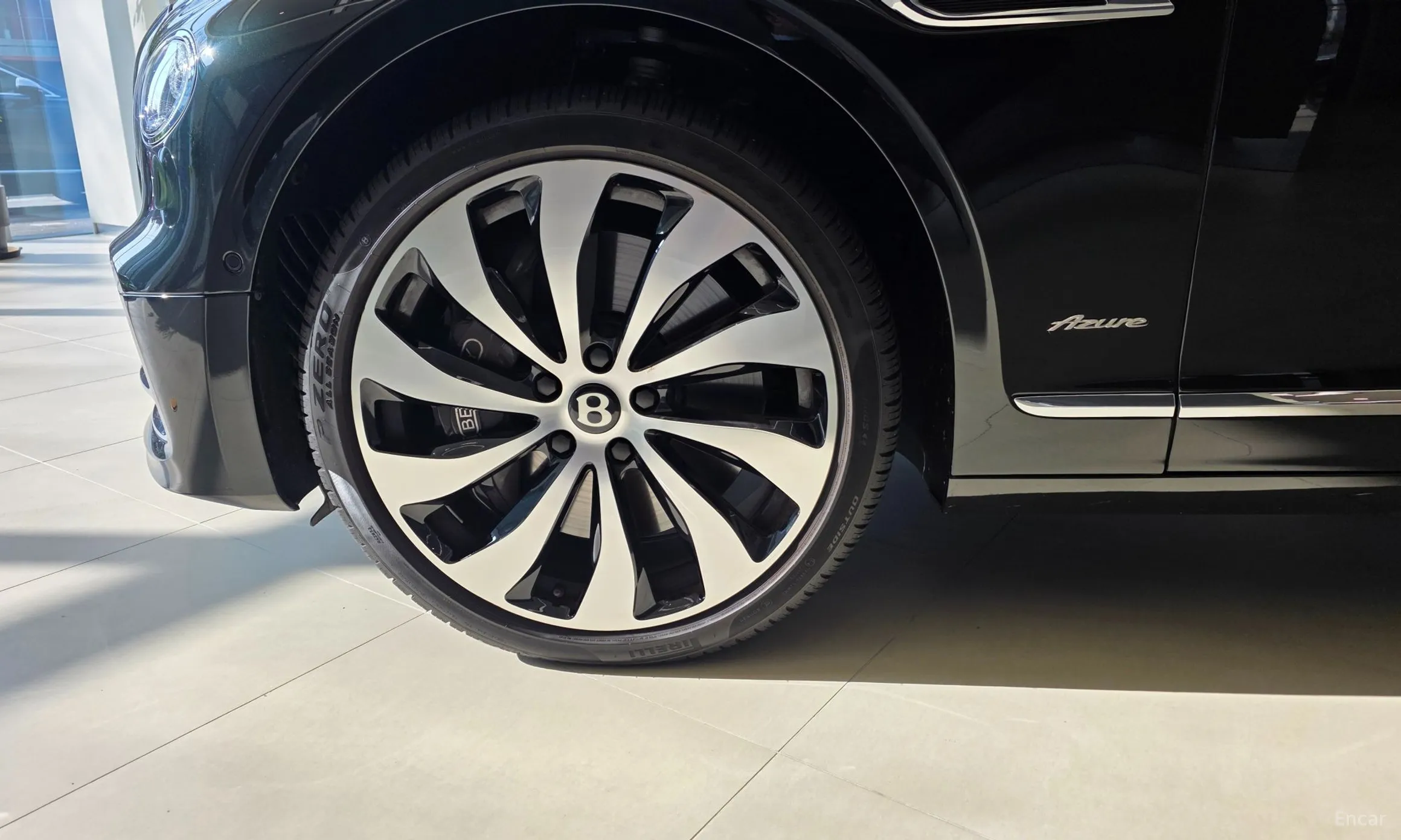 Bentley Flying Spur 3rd Generation превью 3