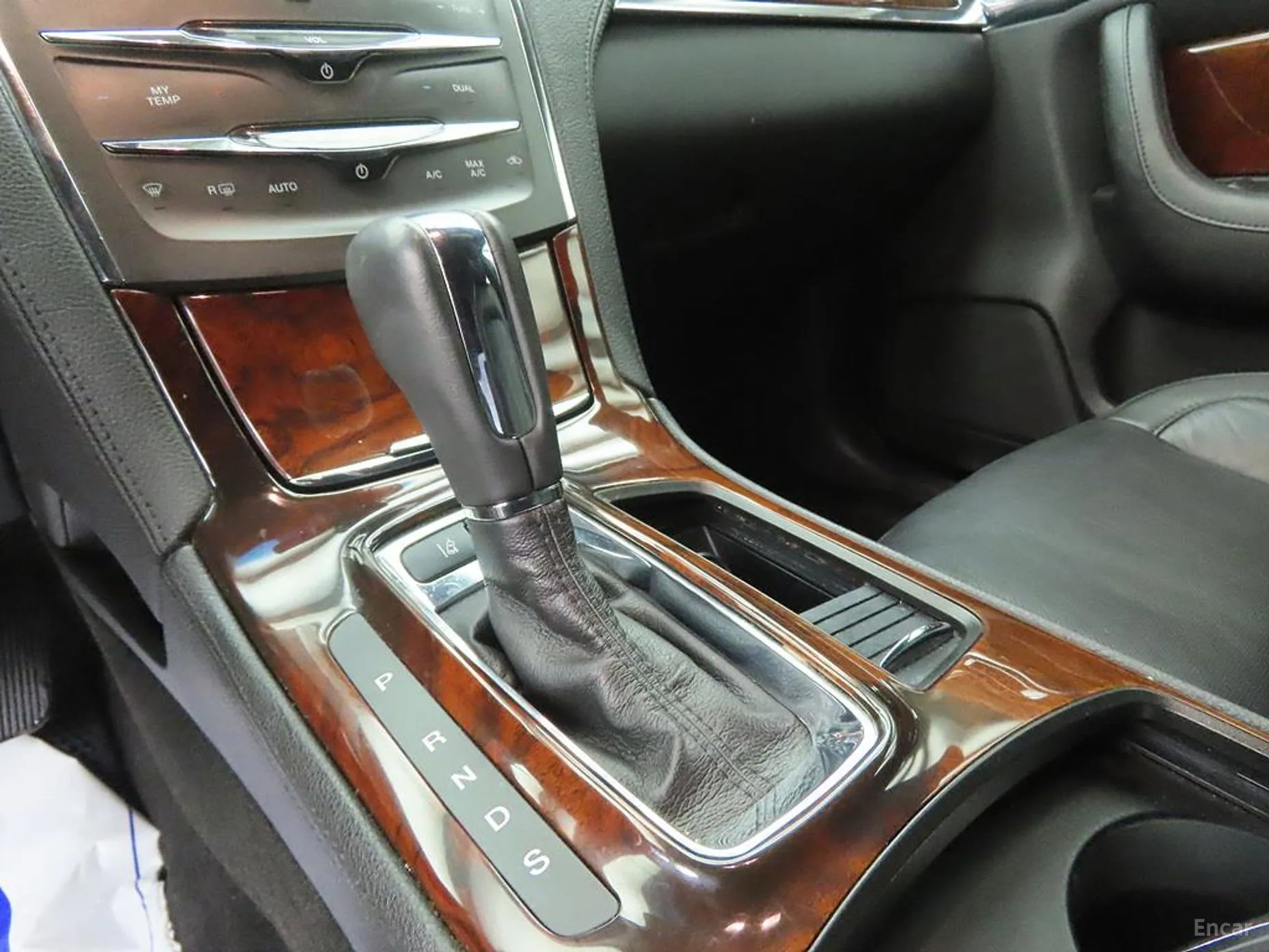 Lincoln New MKS превью 11