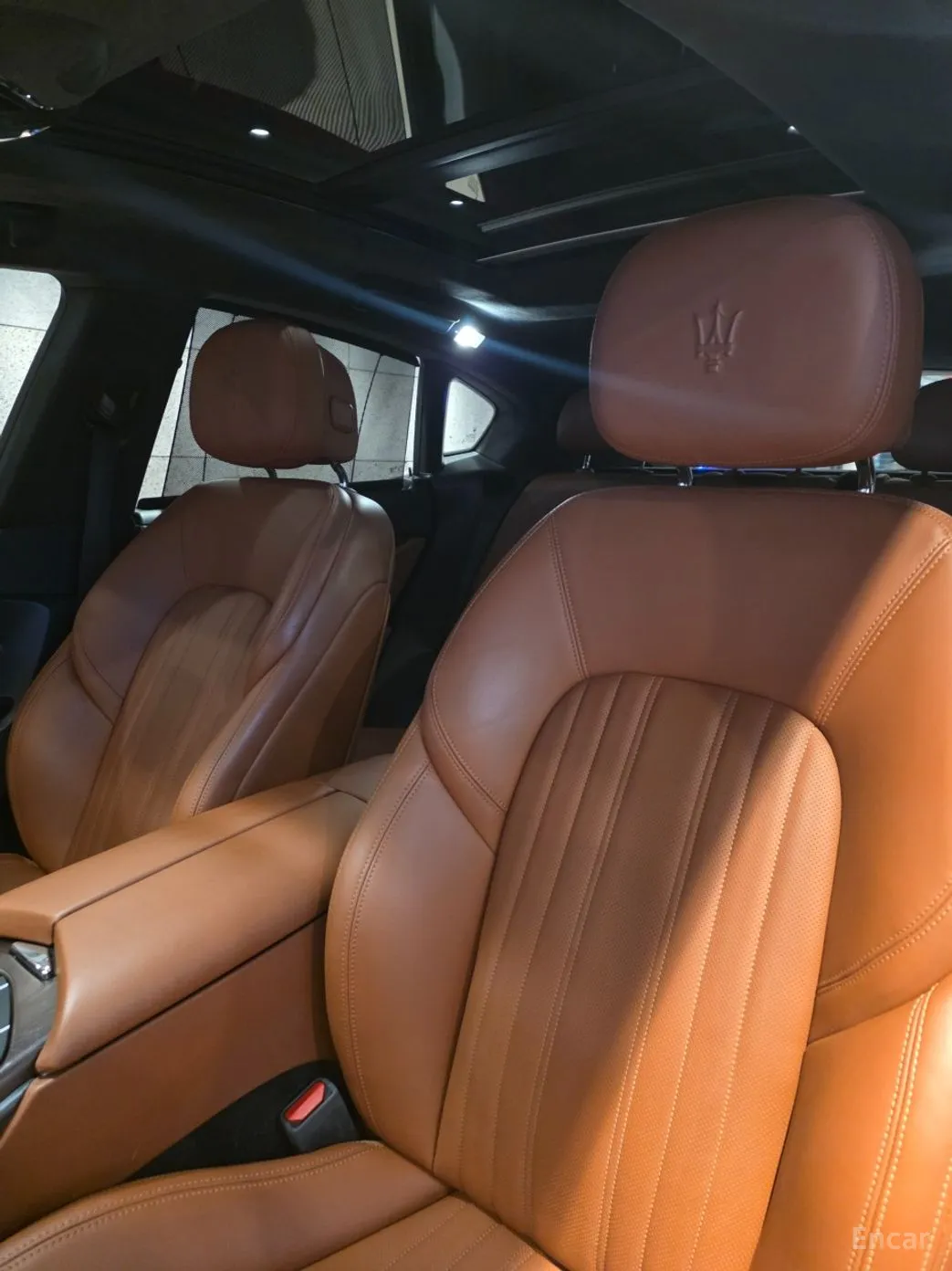 Maserati Levante превью 14