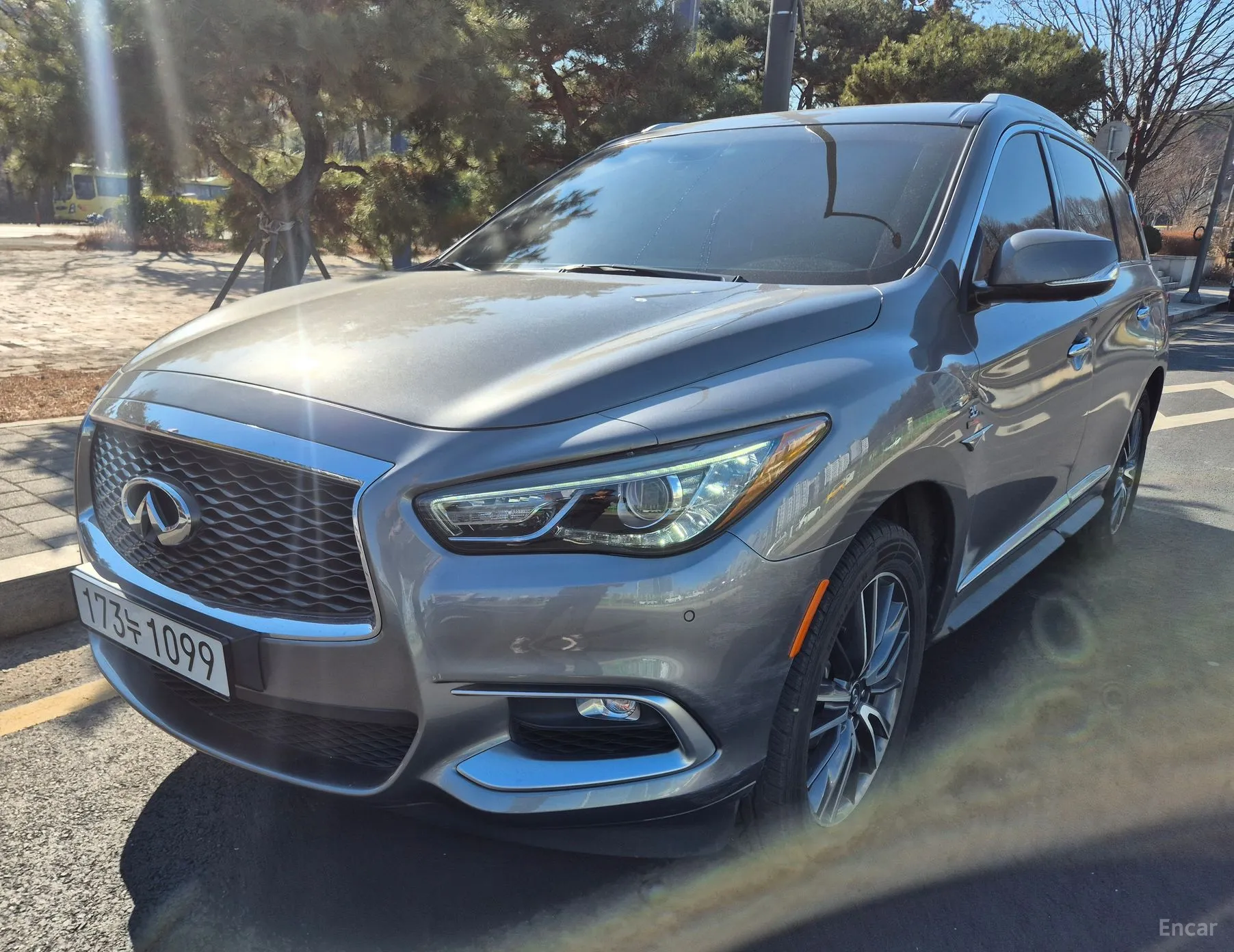Infiniti QX60