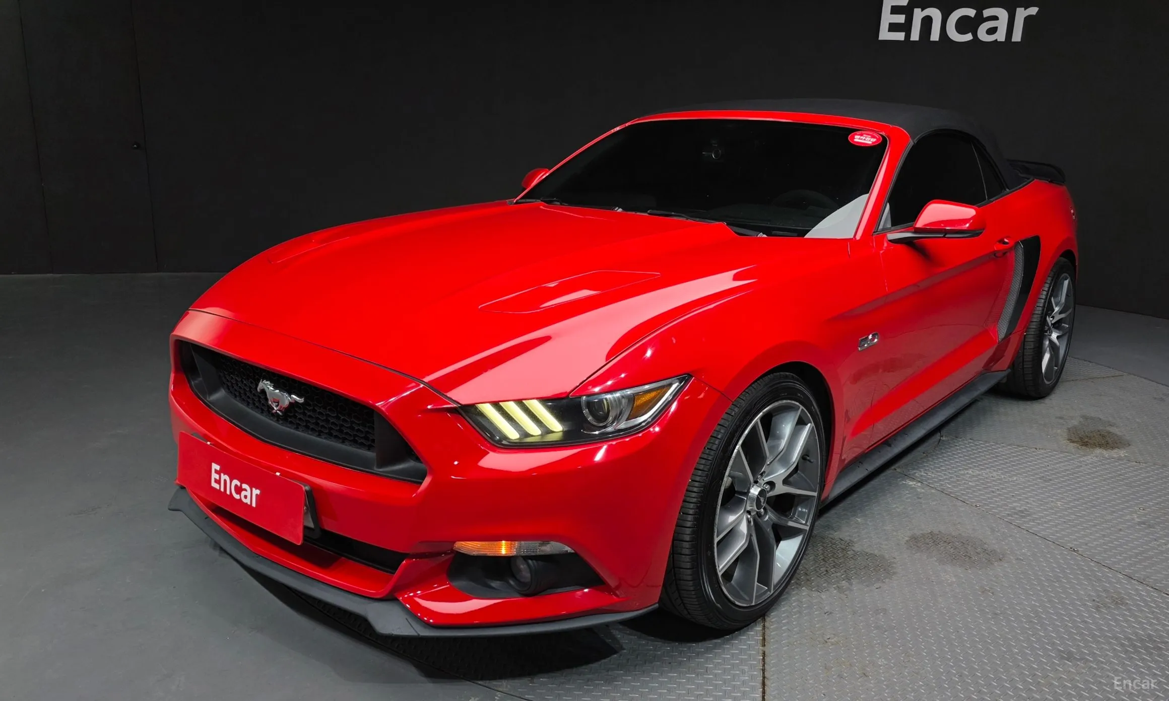 Ford Mustang превью 20
