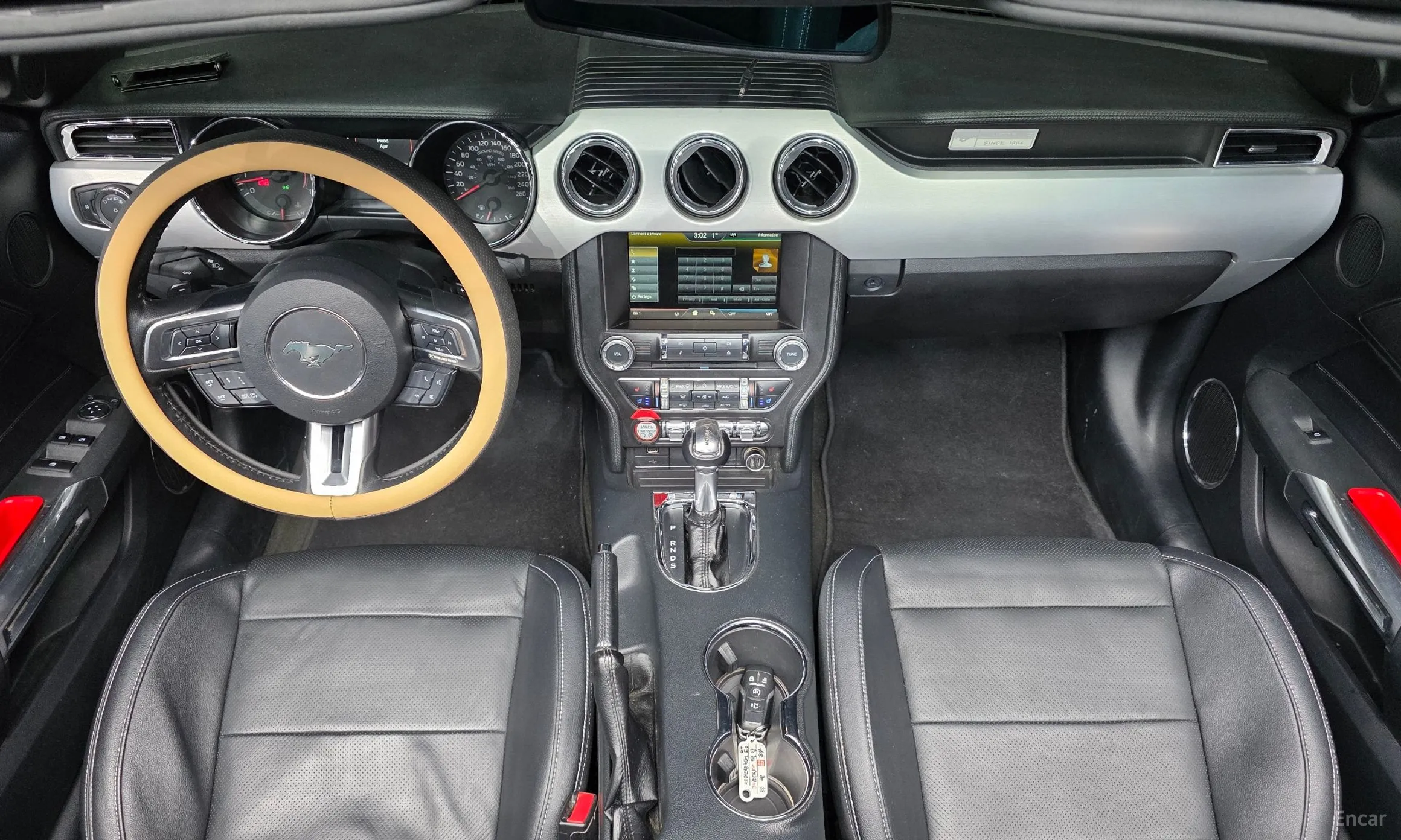 Ford Mustang превью 7