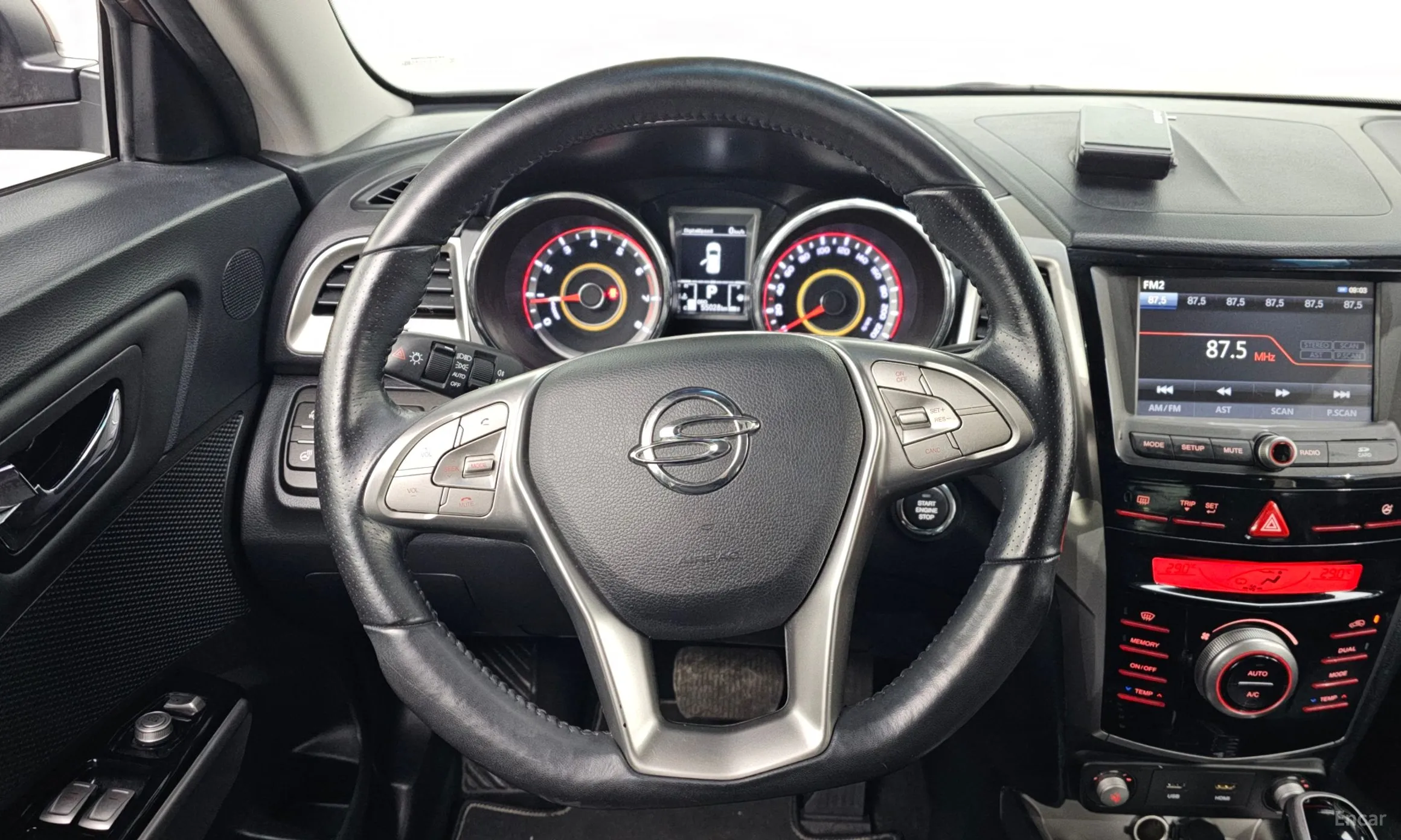 KG Mobility (SsangYong) Tivoli, Lazio превью 14