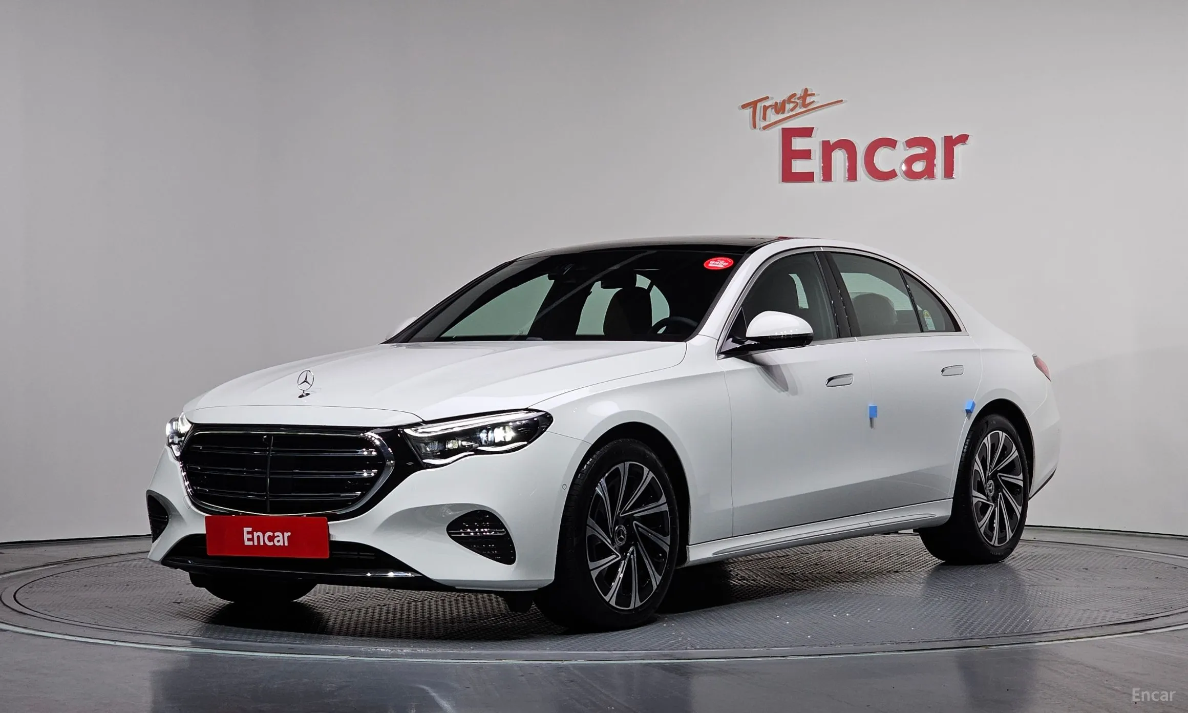 E-Class W214