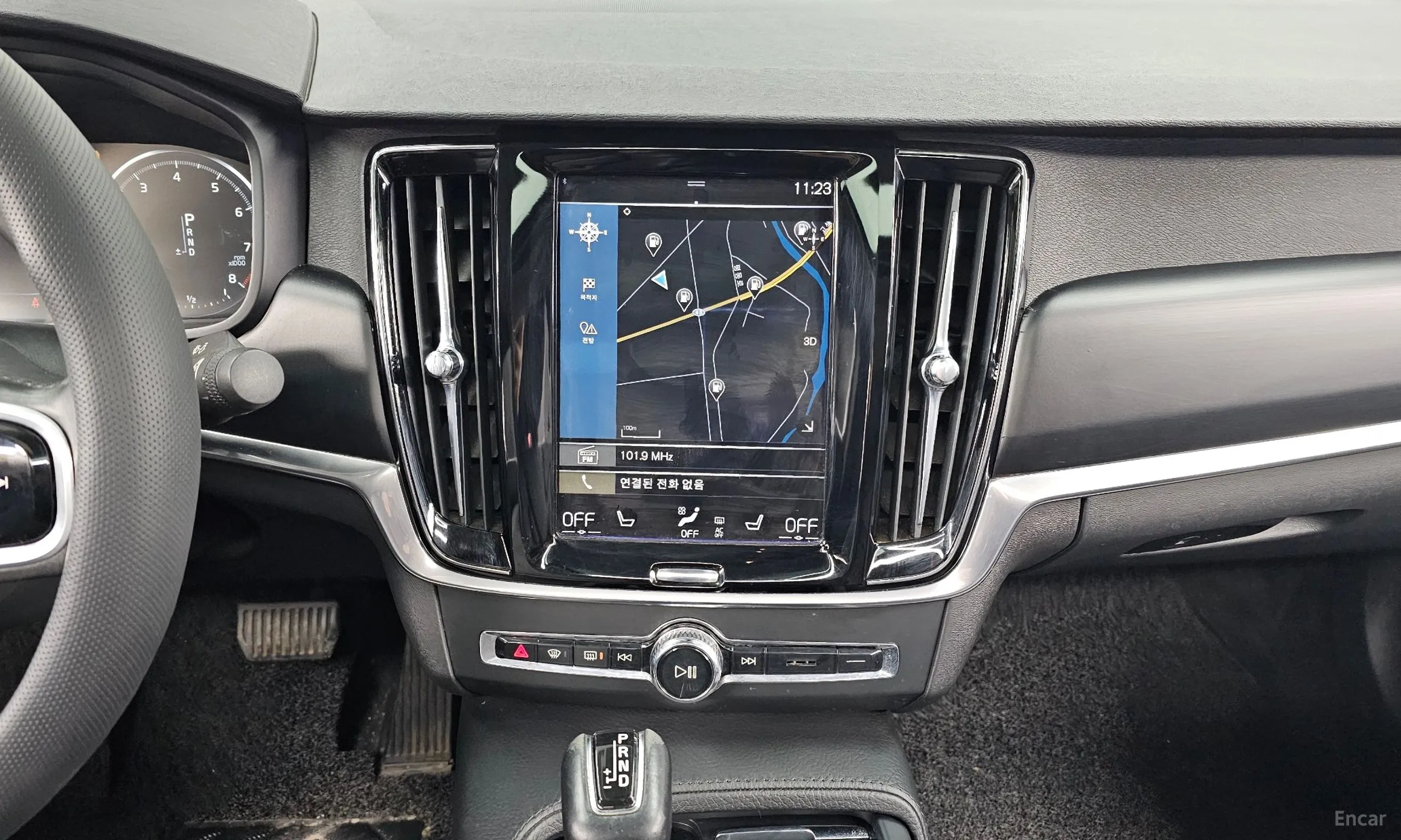 Volvo S90 превью 14