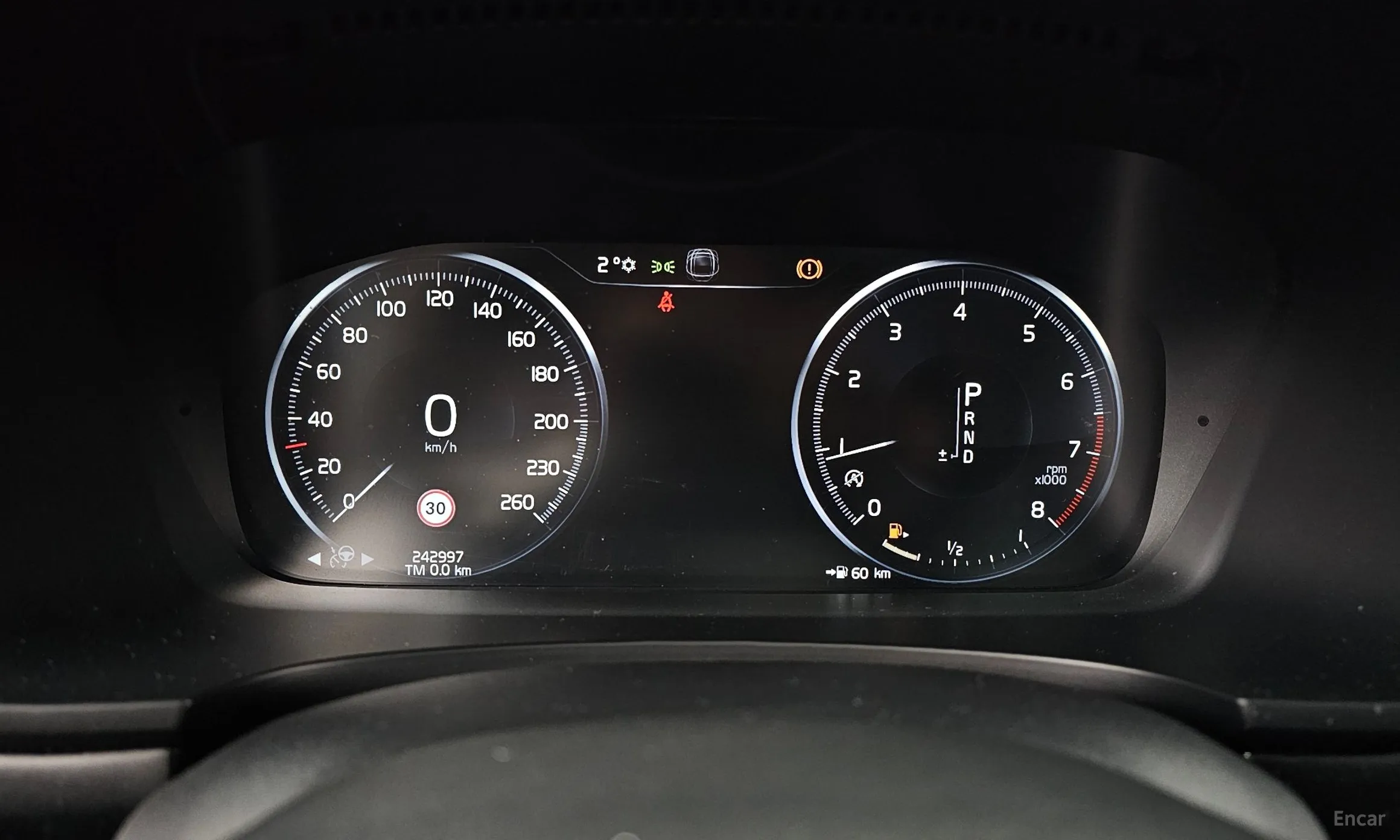 Volvo S90 превью 8
