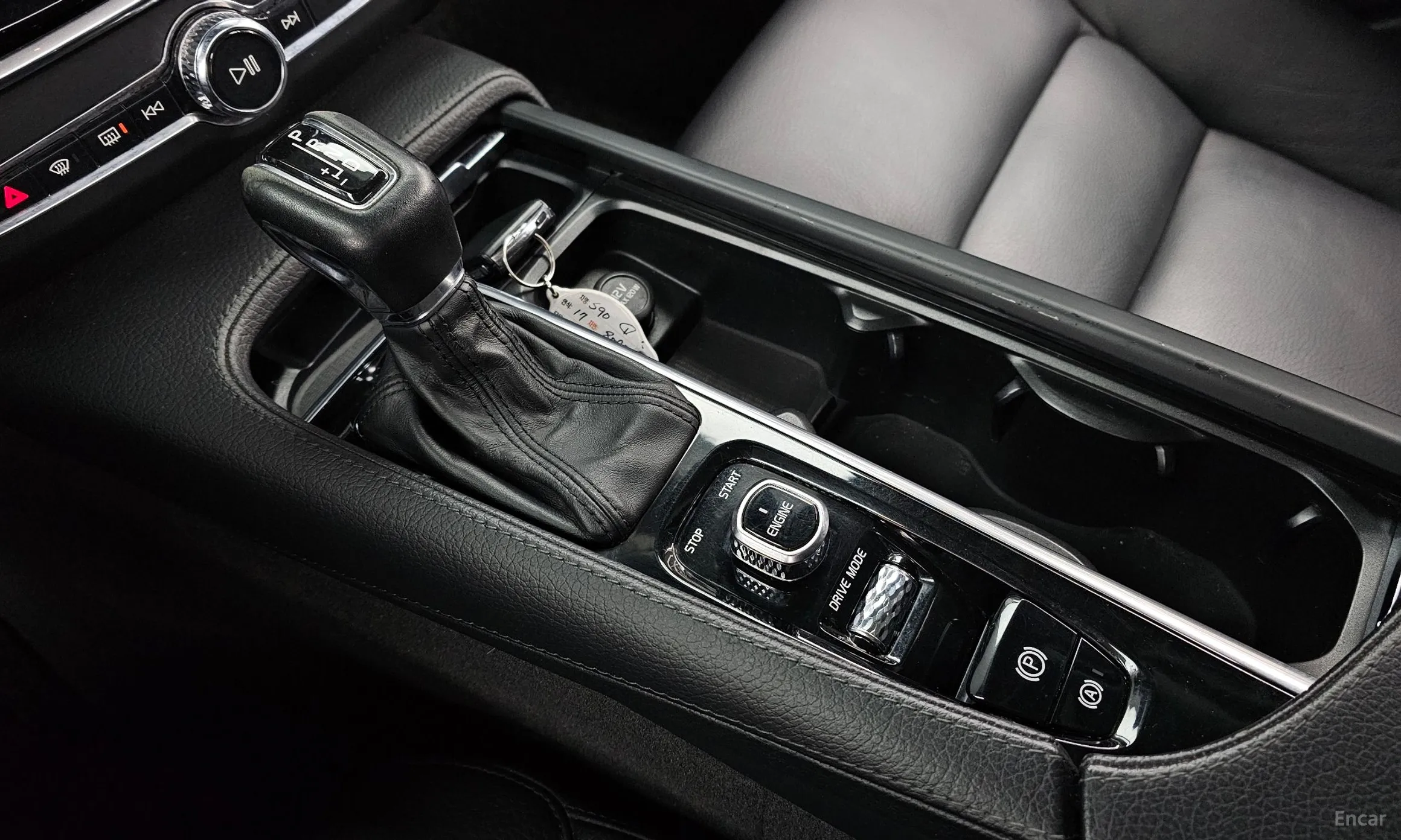 Volvo S90 превью 9