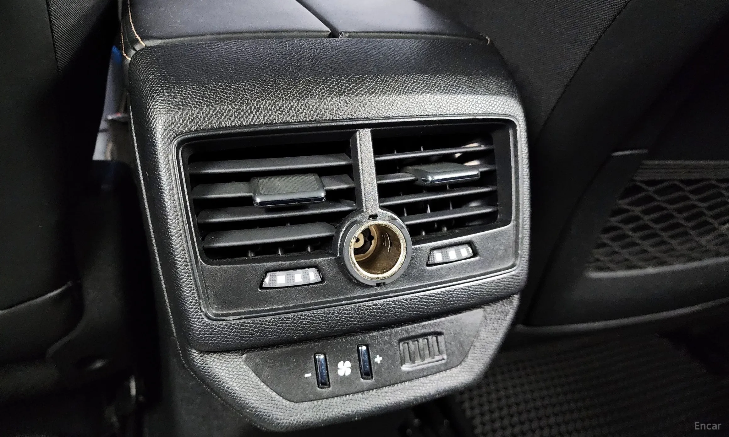 Peugeot 5008 2nd generation превью 19