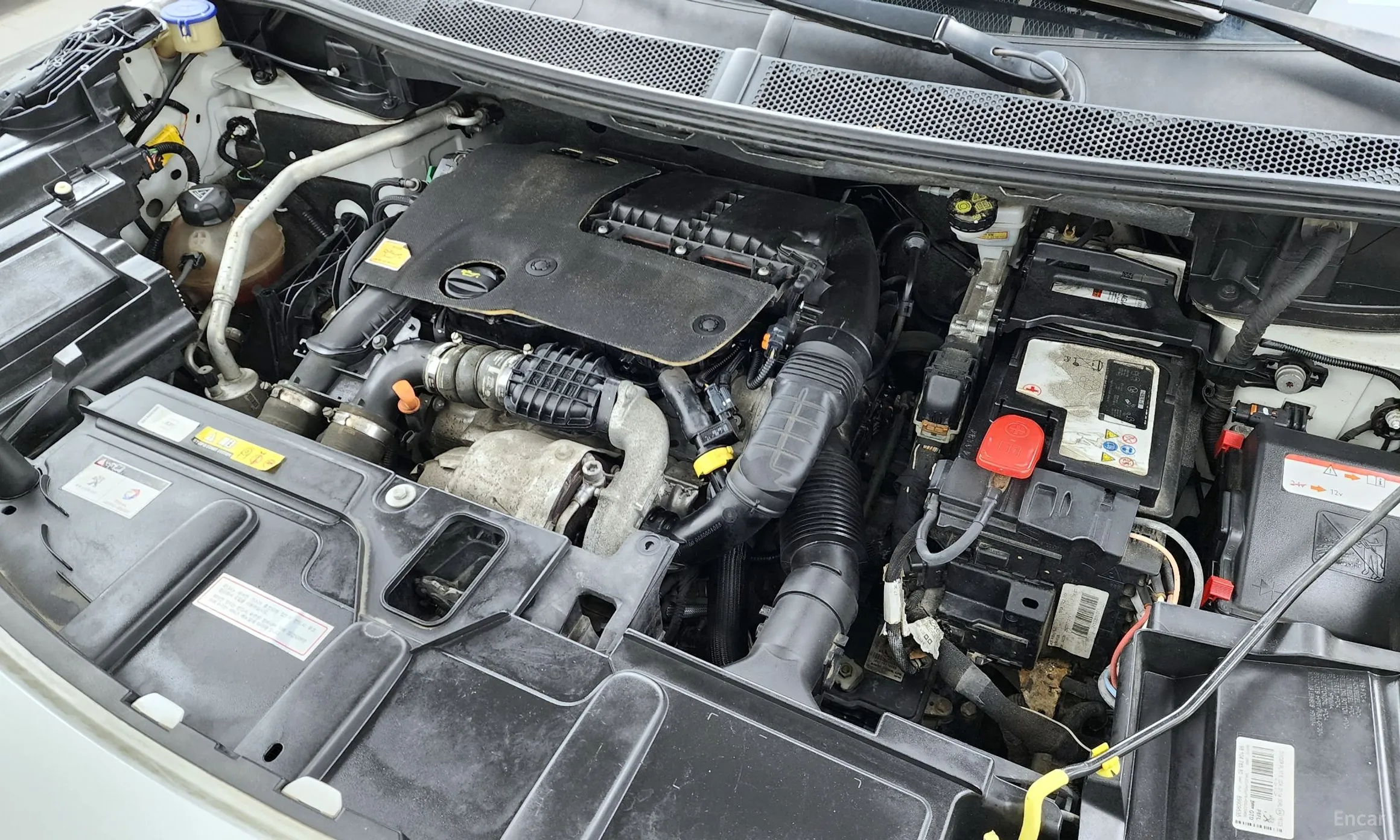 Peugeot 5008 2nd generation превью 6