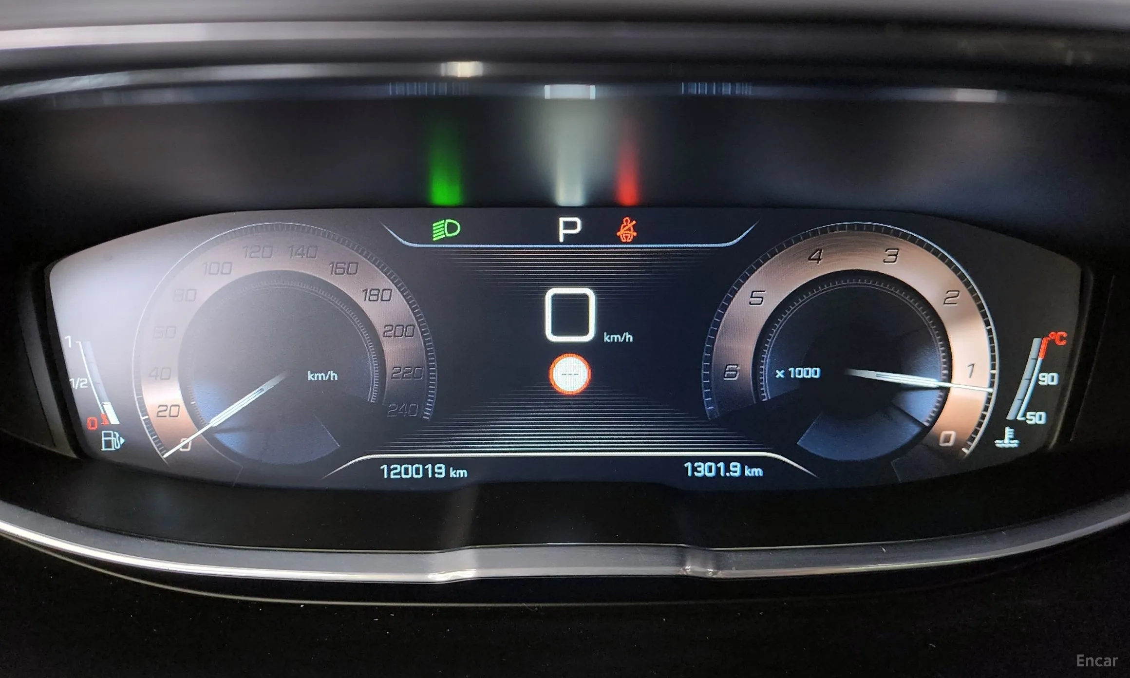 Peugeot 5008 2nd generation превью 8