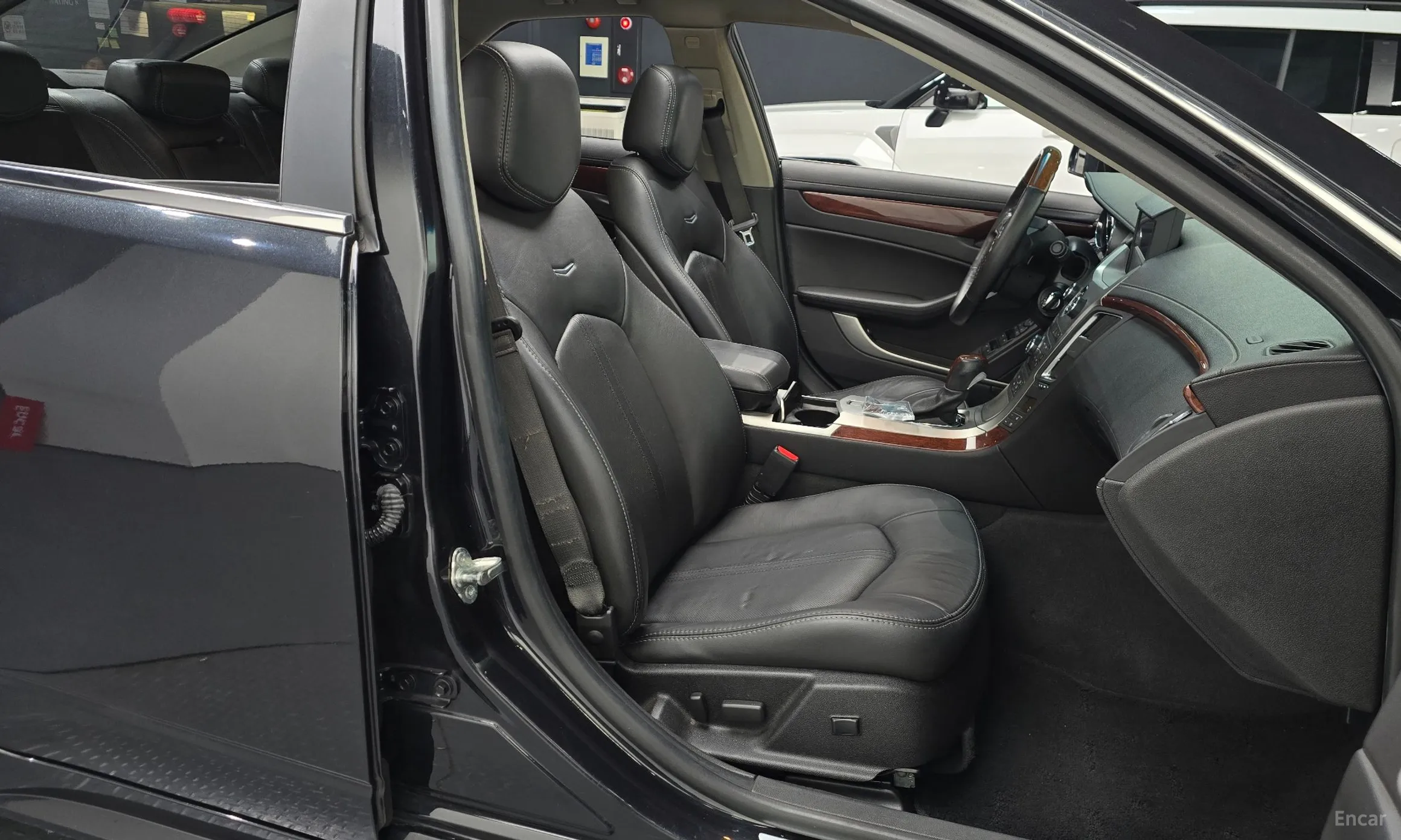 Cadillac CTS Gen 2 превью 10