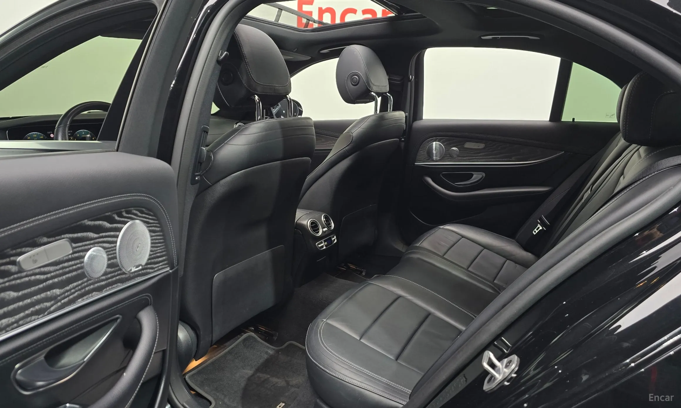 Mercedes Benz E-Class W213 превью 12