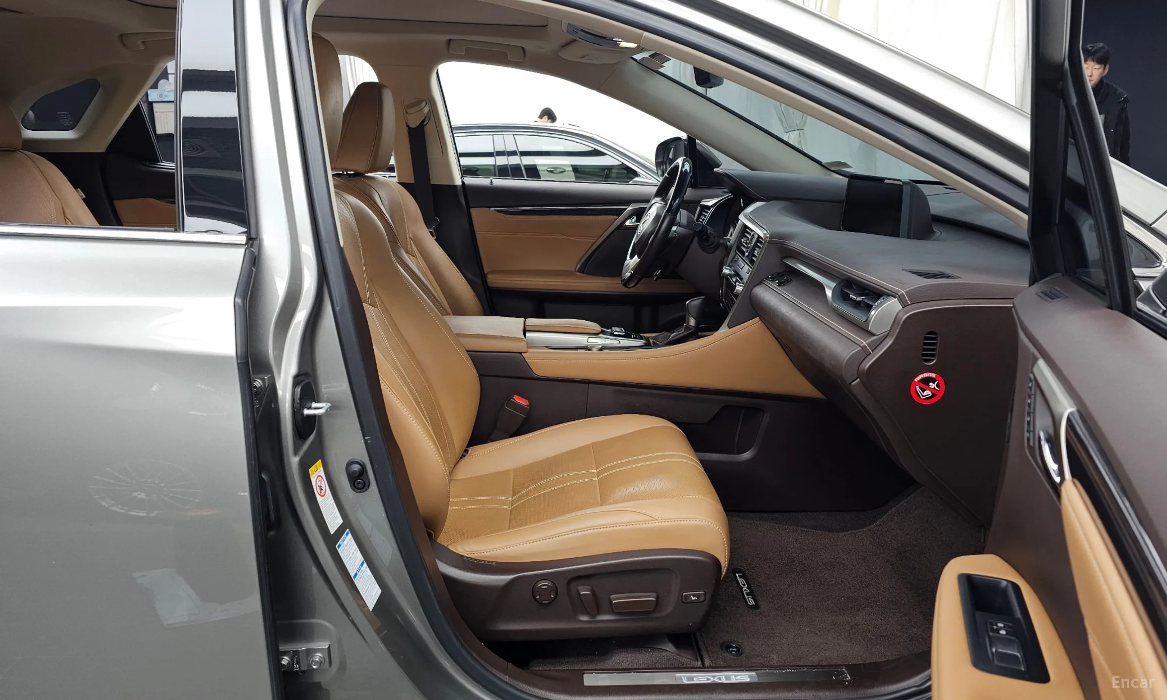 Lexus RX450h Gen 4 превью 11