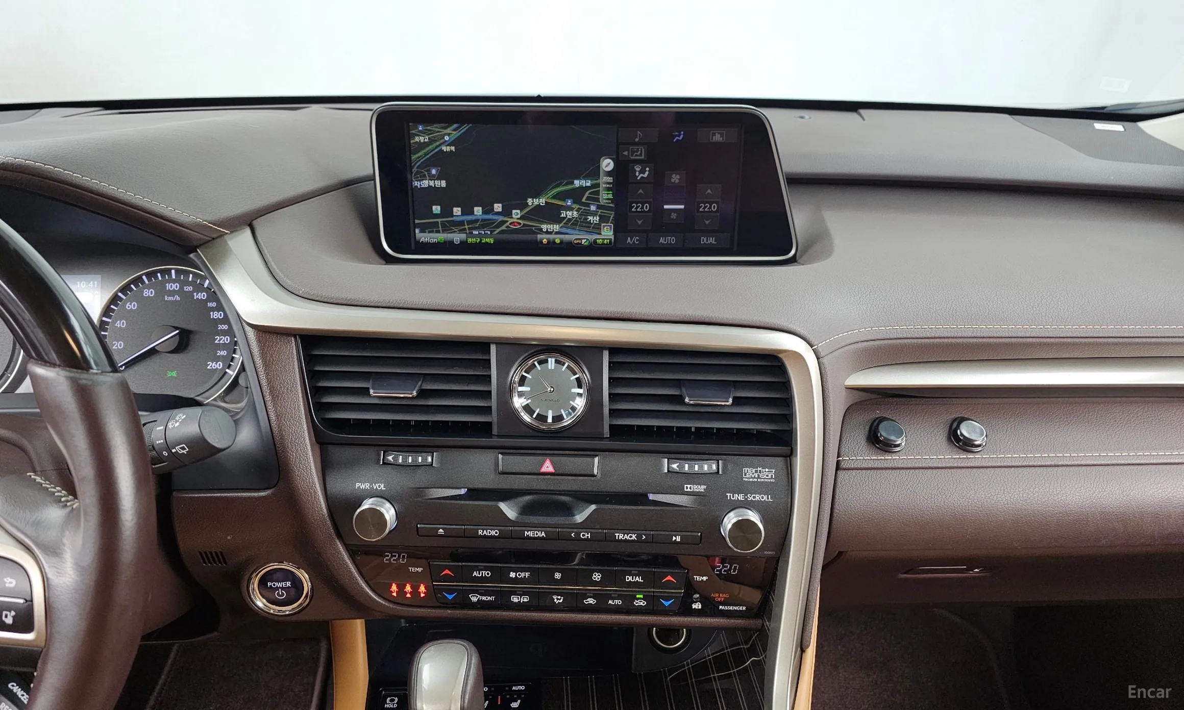 Lexus RX450h Gen 4 превью 14
