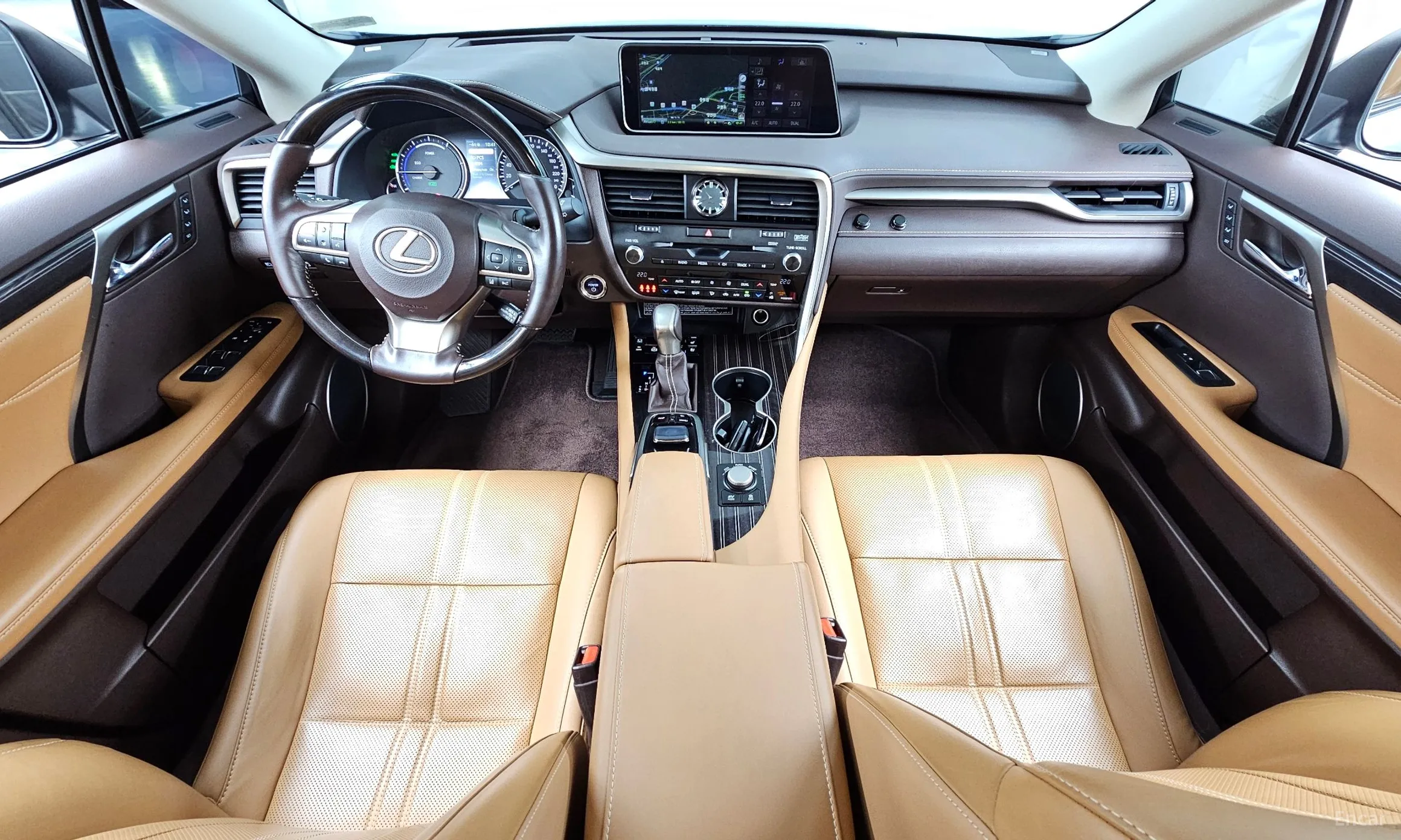 Lexus RX450h Gen 4 превью 7