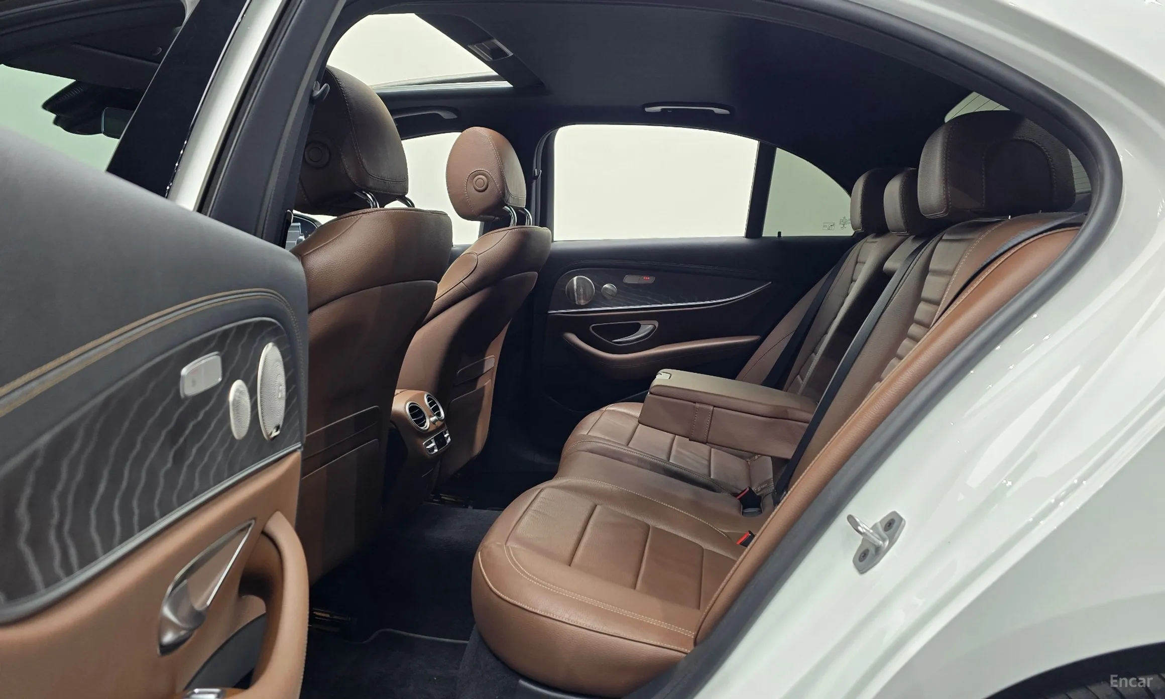 Mercedes Benz E-Class W213 превью 12