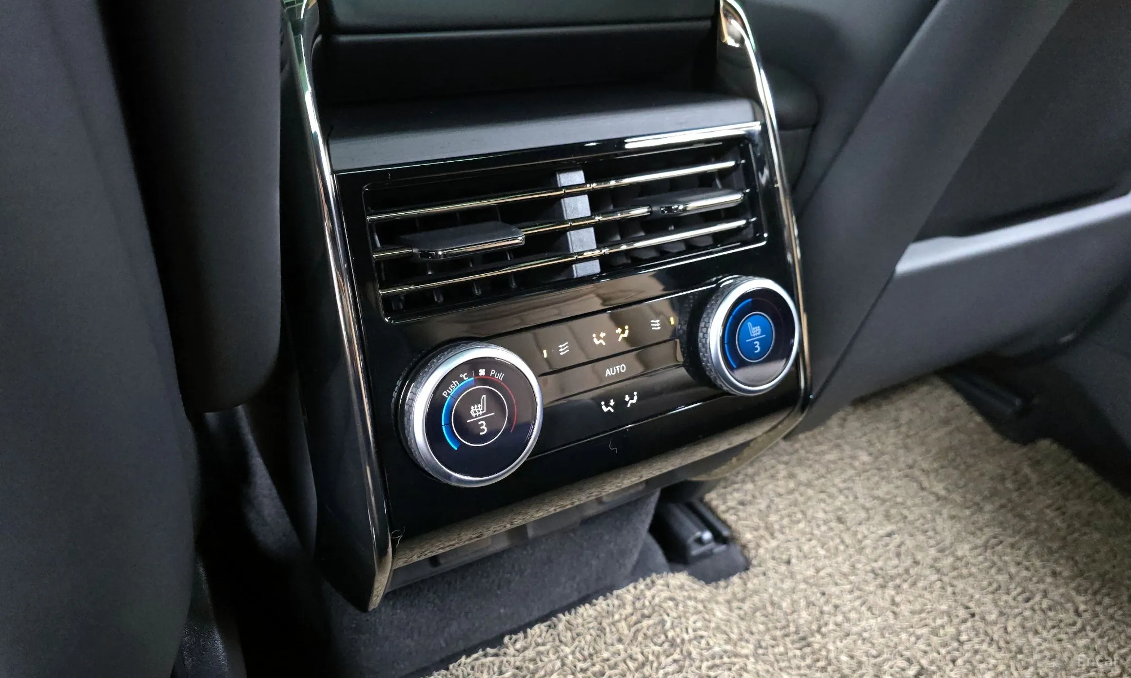Land Rover Range Rover Sport 3rd Generation превью 18