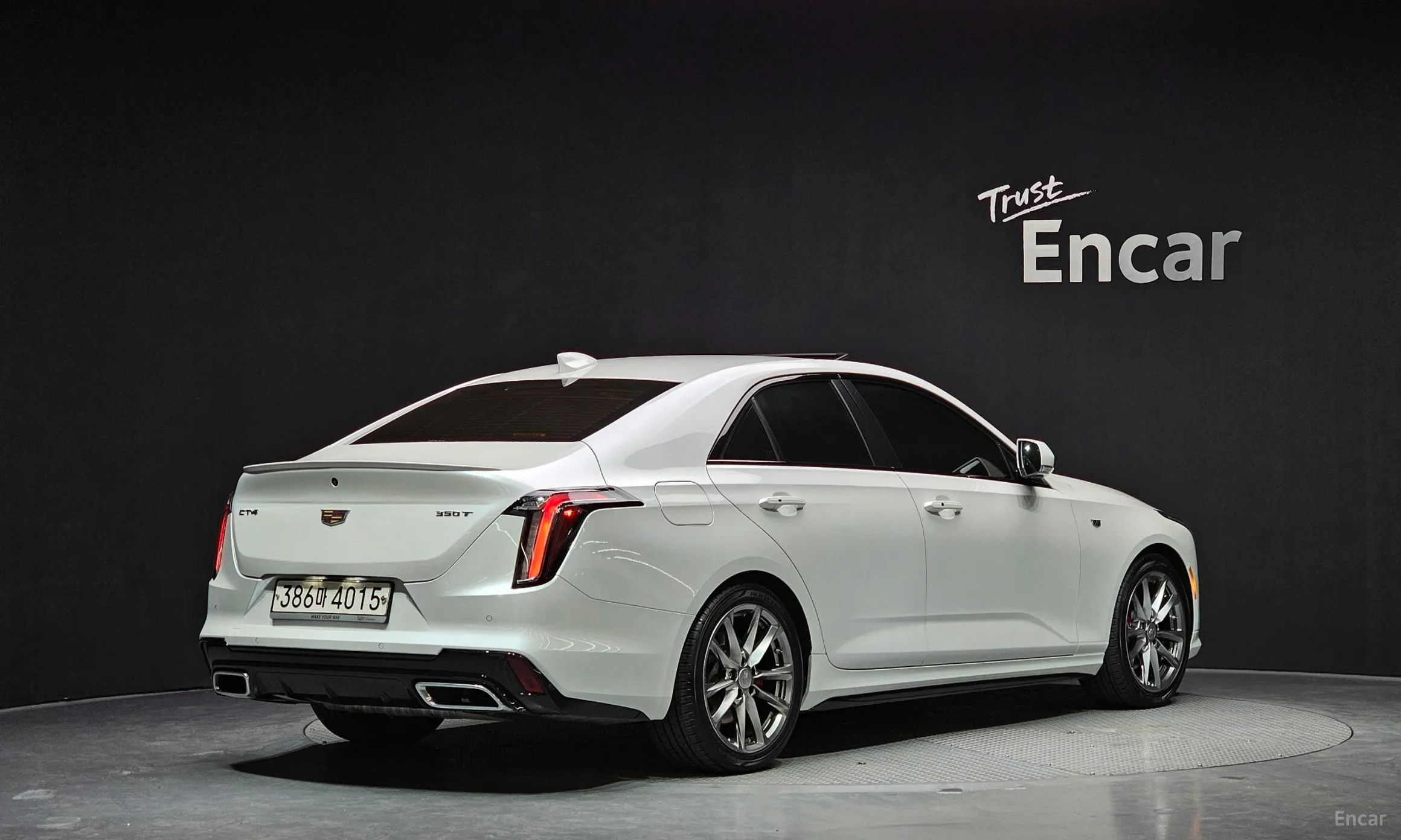 Cadillac CT4