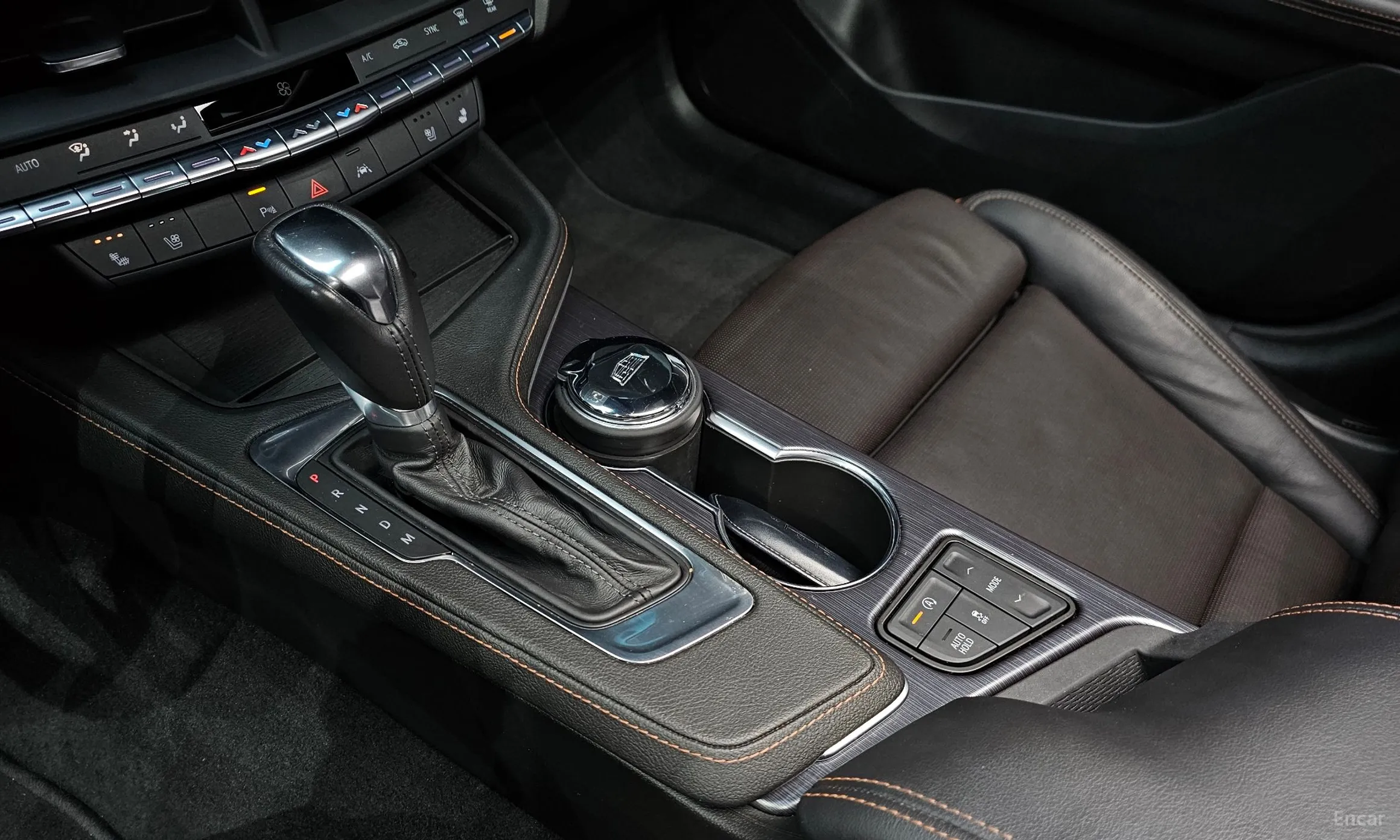 Cadillac CT4 превью 9