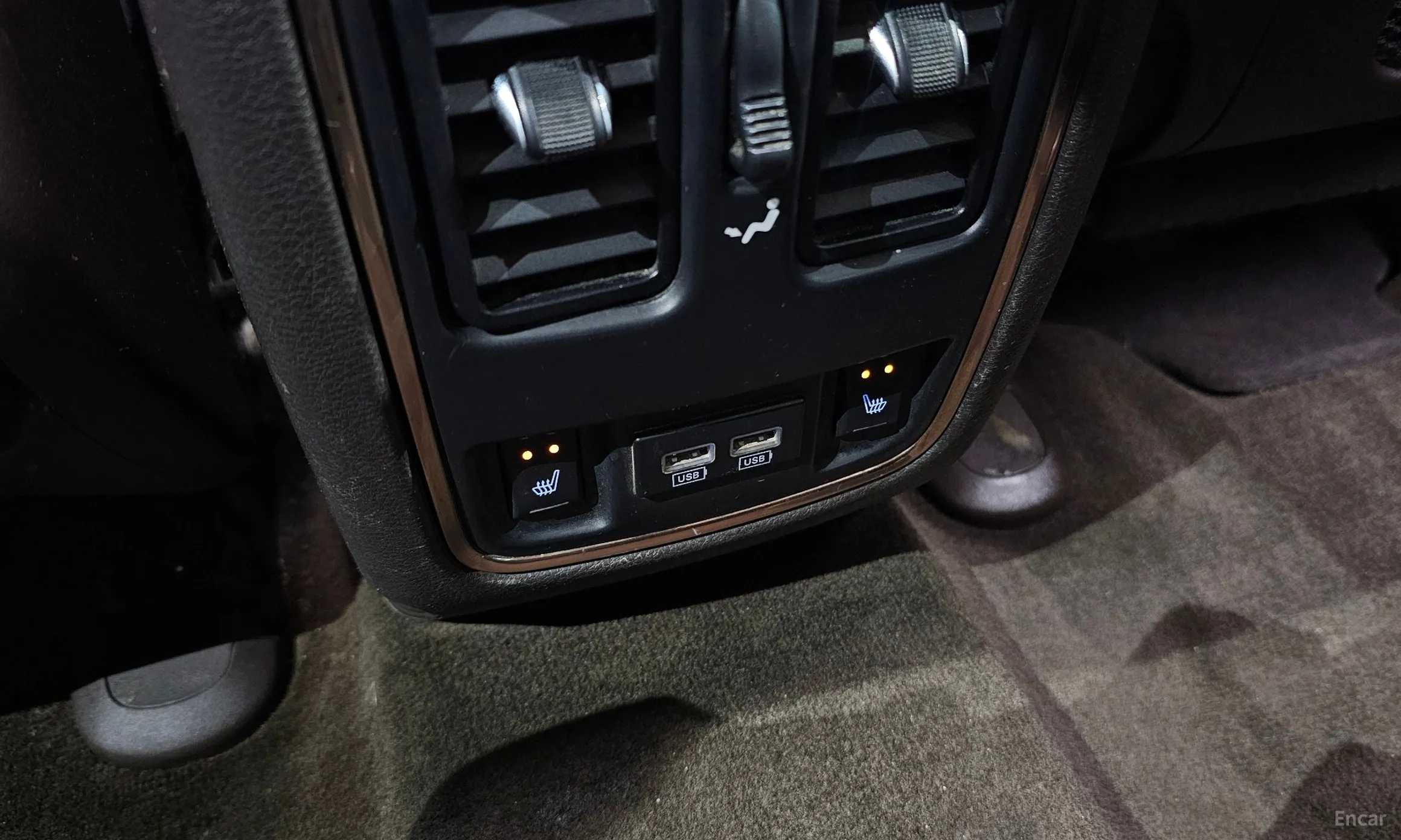 Jeep Grand Cherokee превью 18