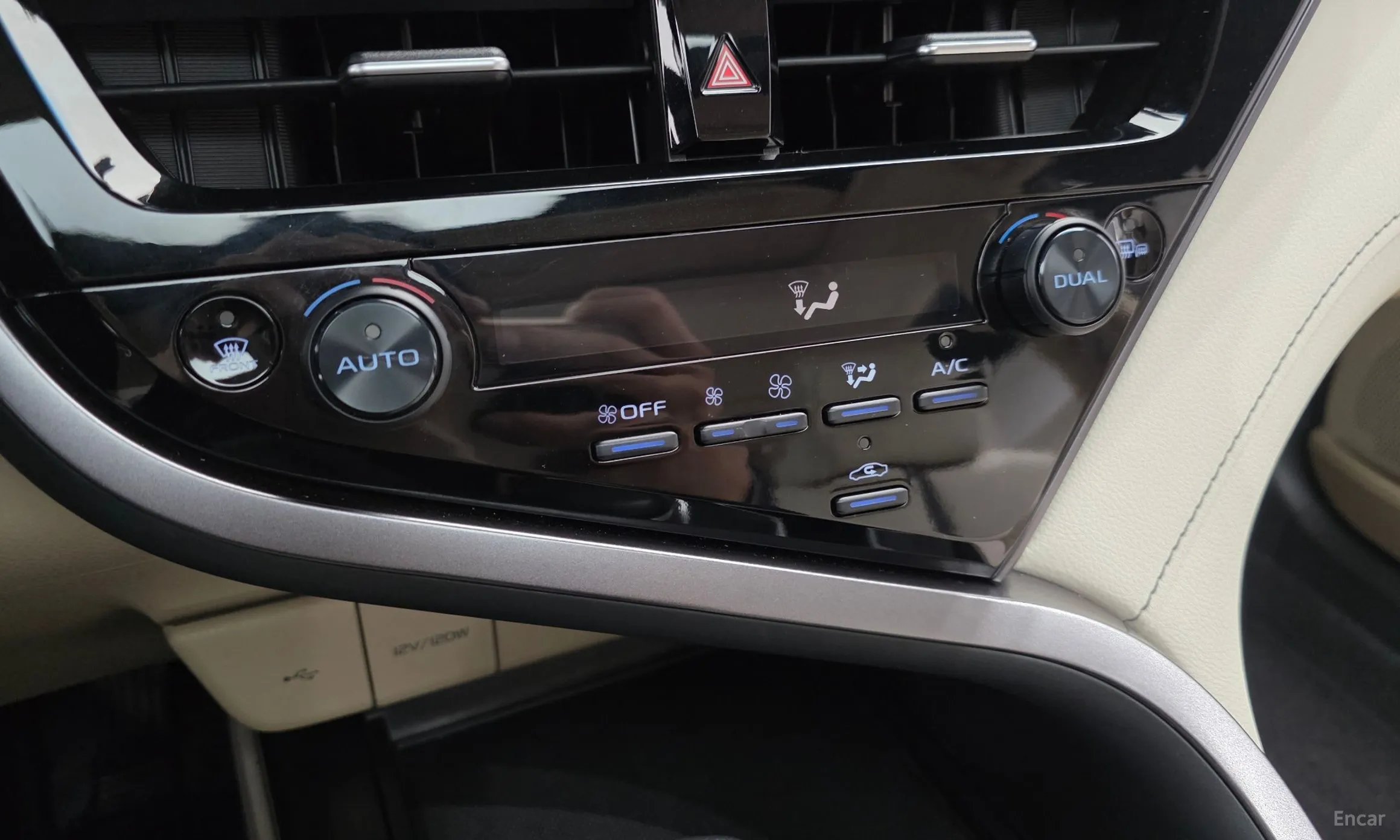 Toyota Camry (XV70) превью 16