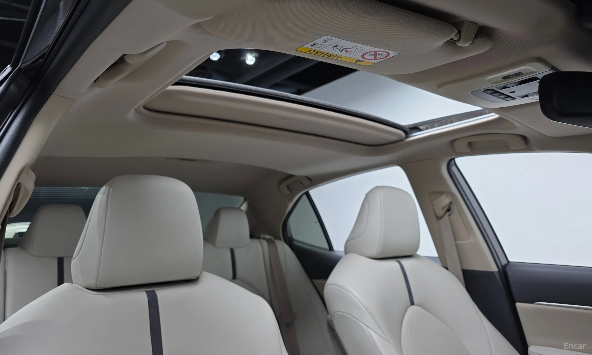 Toyota Camry (XV70) превью 17