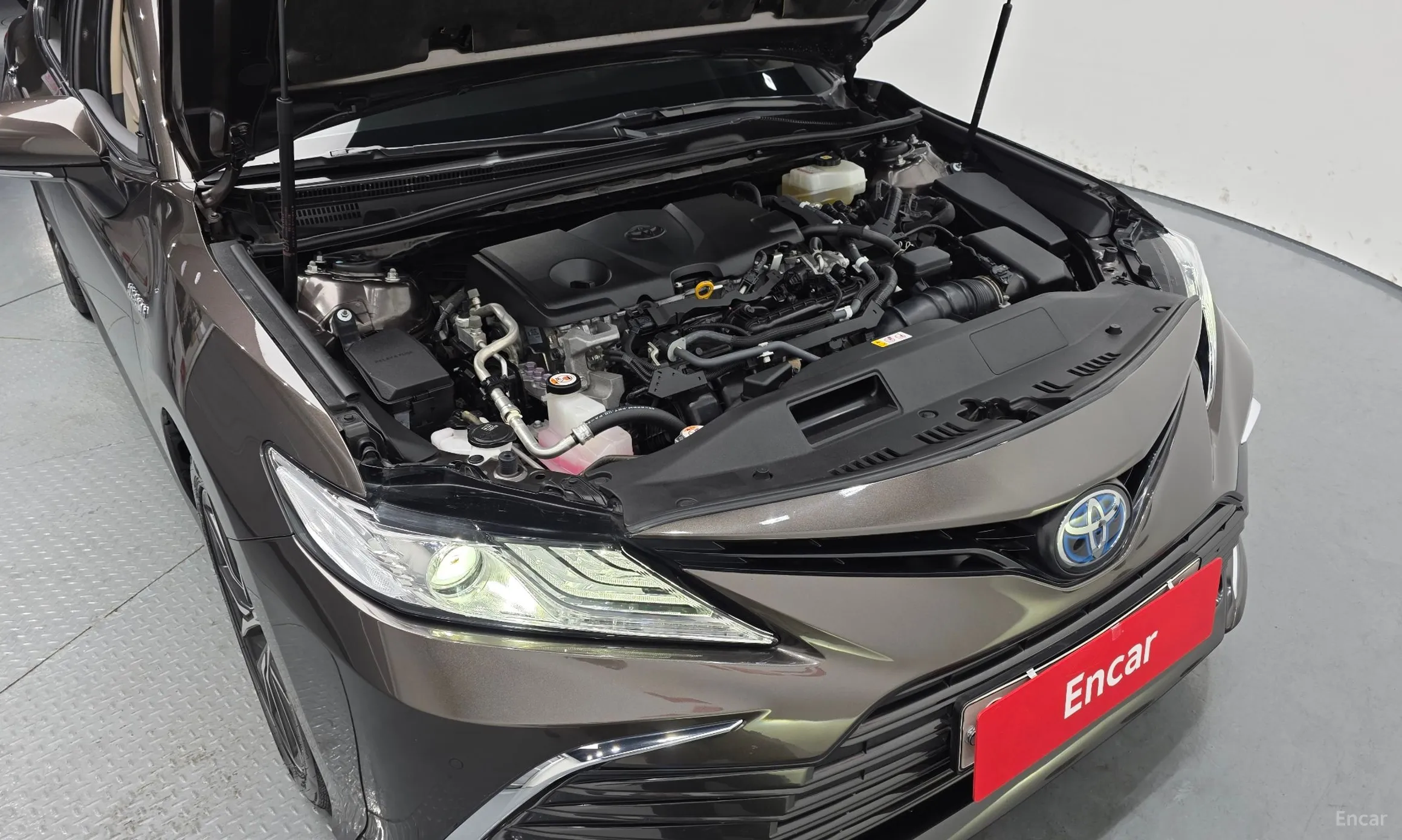 Toyota Camry (XV70) превью 6