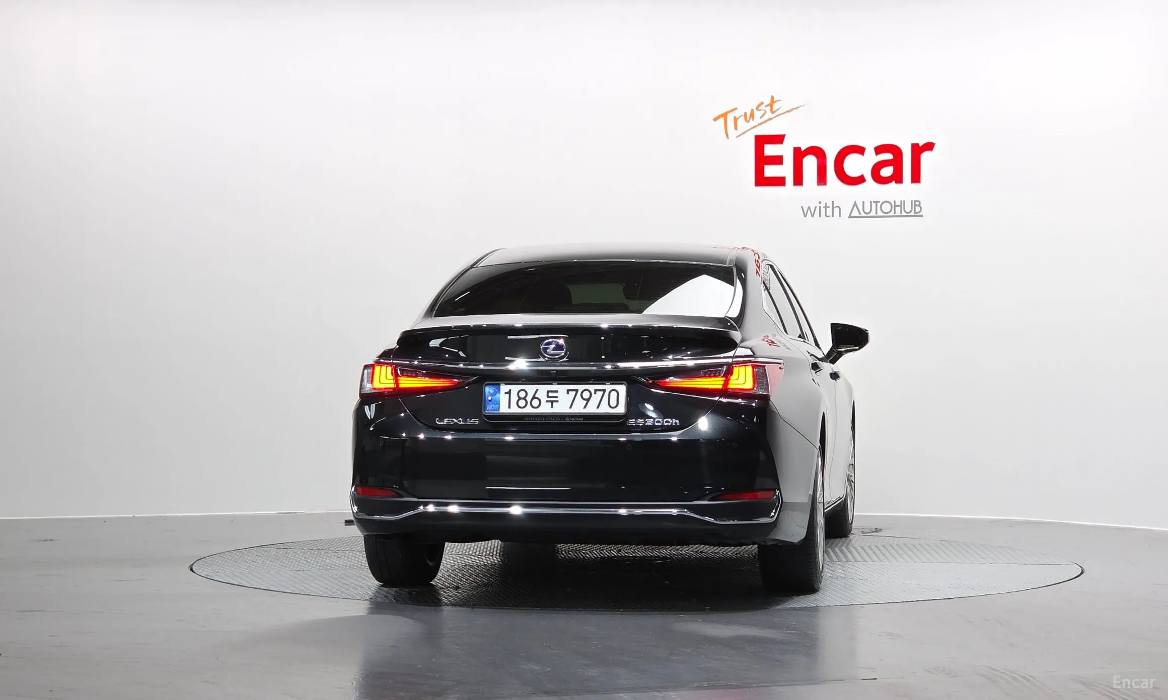 Lexus ES300h 7th Generation превью 4