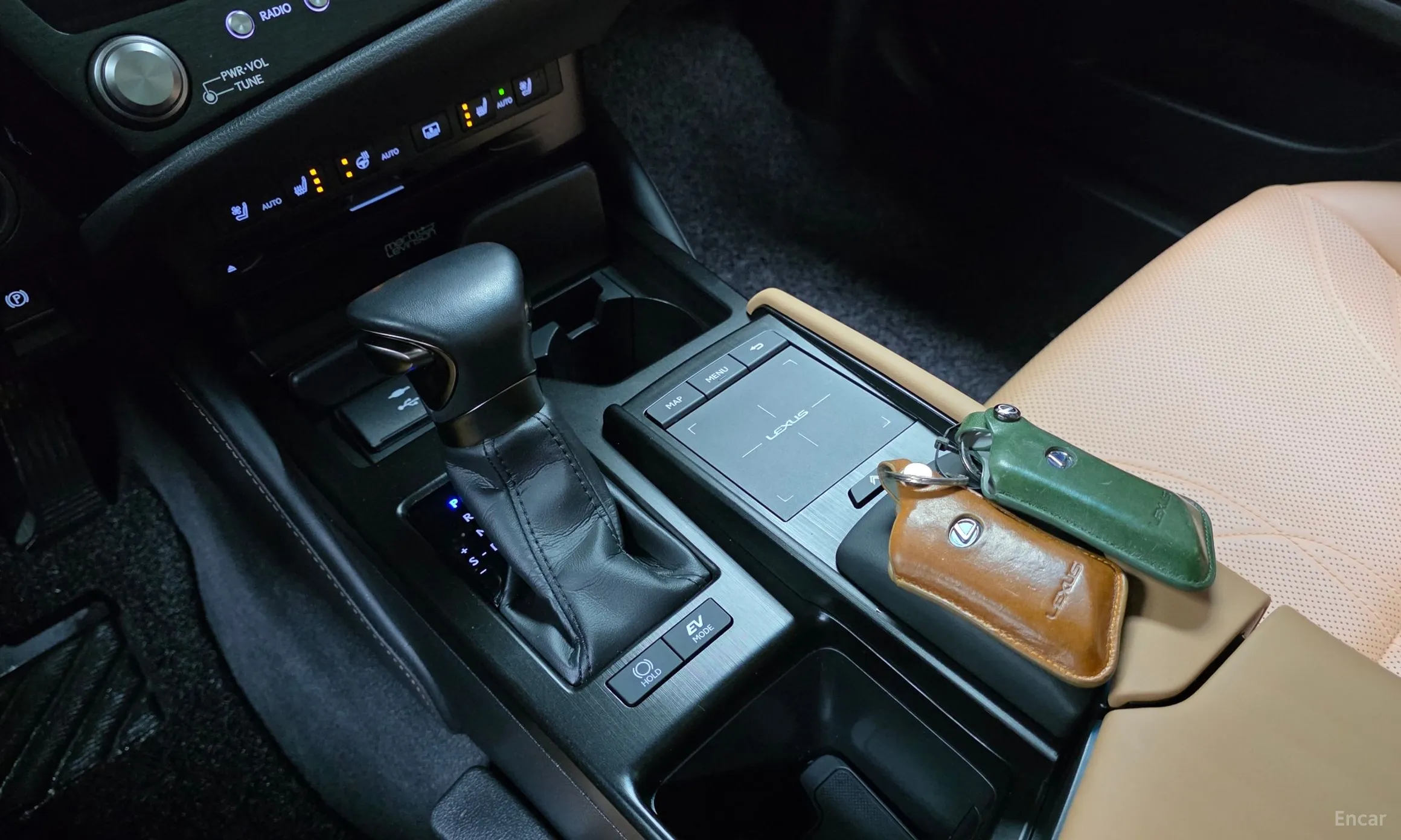 Lexus ES300h 7th Generation превью 9