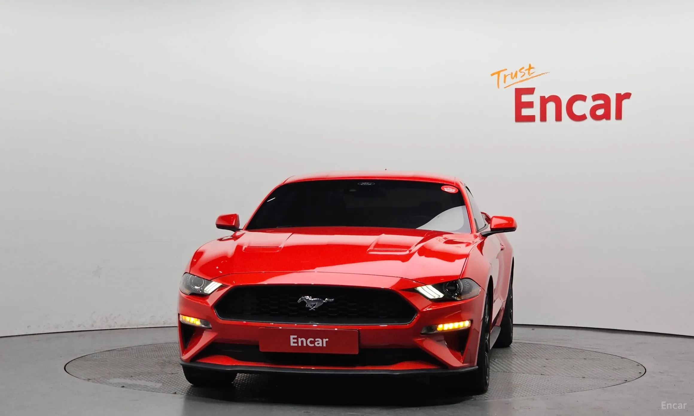 Ford Mustang превью 3