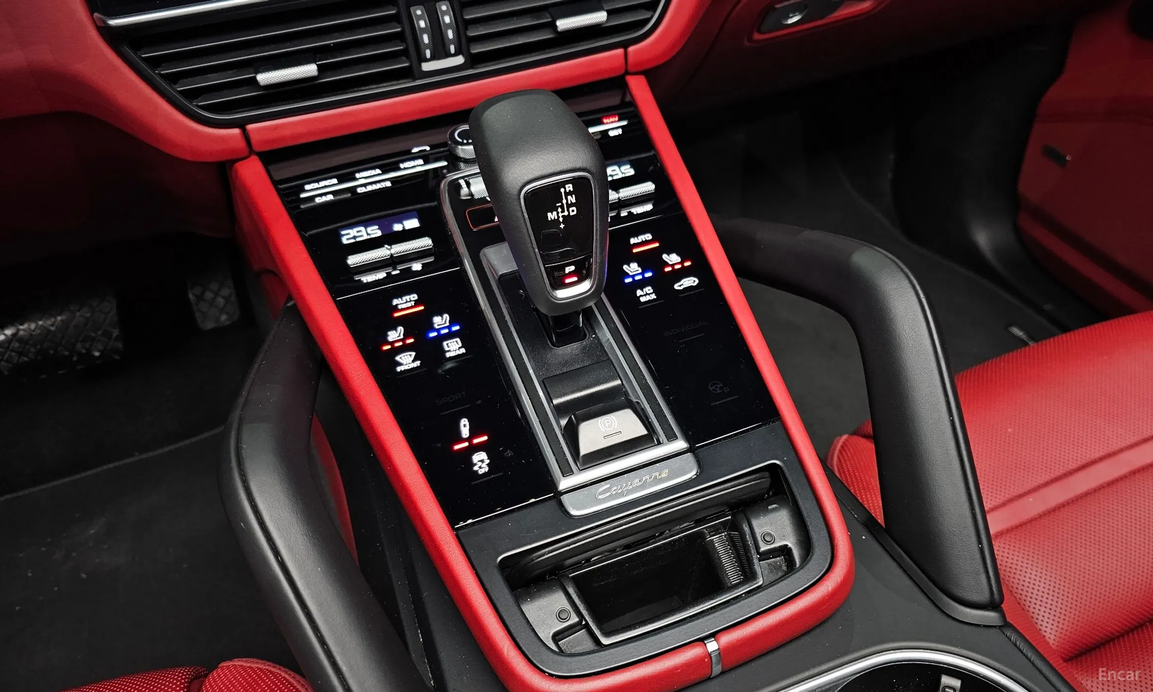 Porsche Cayenne (PO536) превью 9