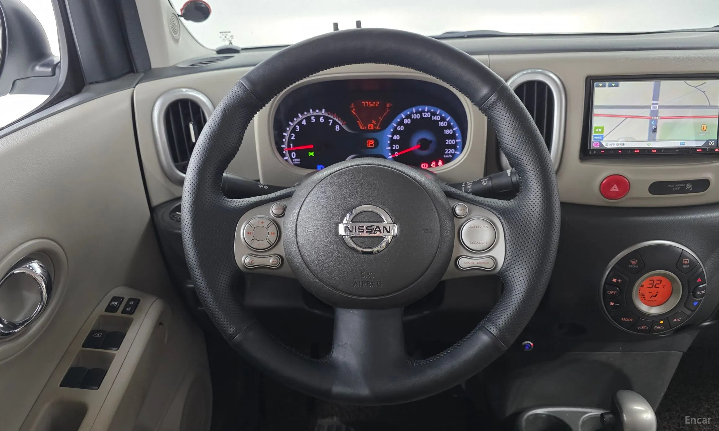 Nissan Cube превью 13