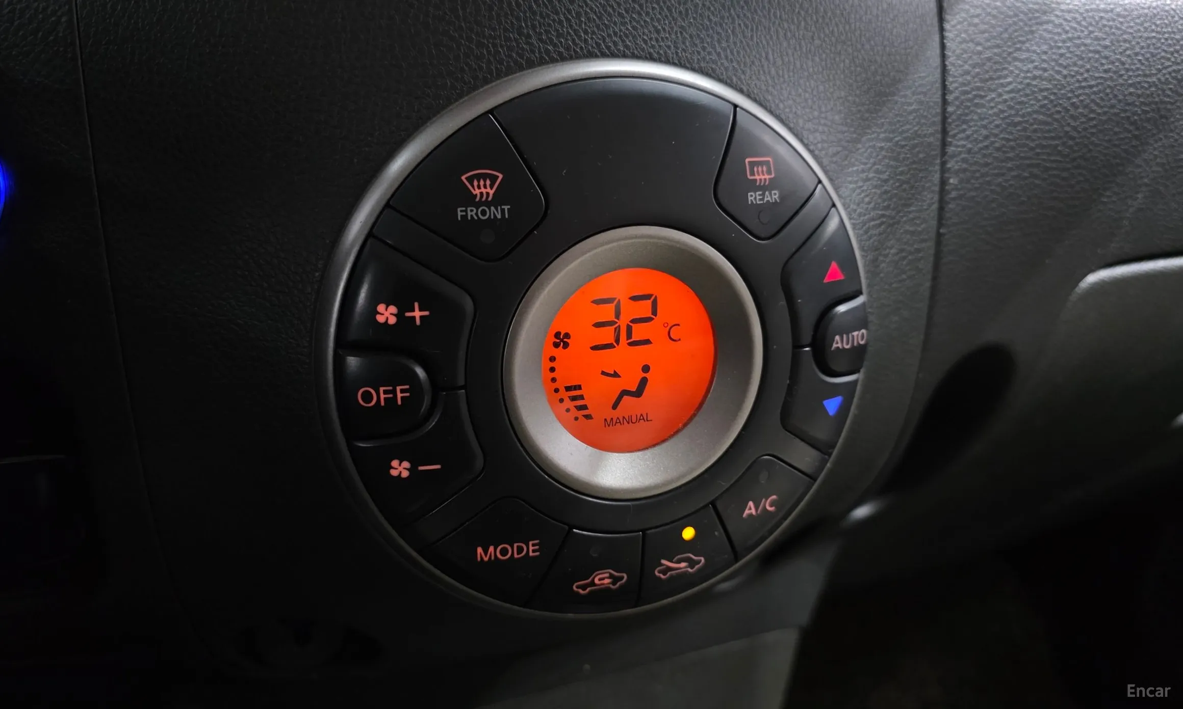 Nissan Cube превью 16
