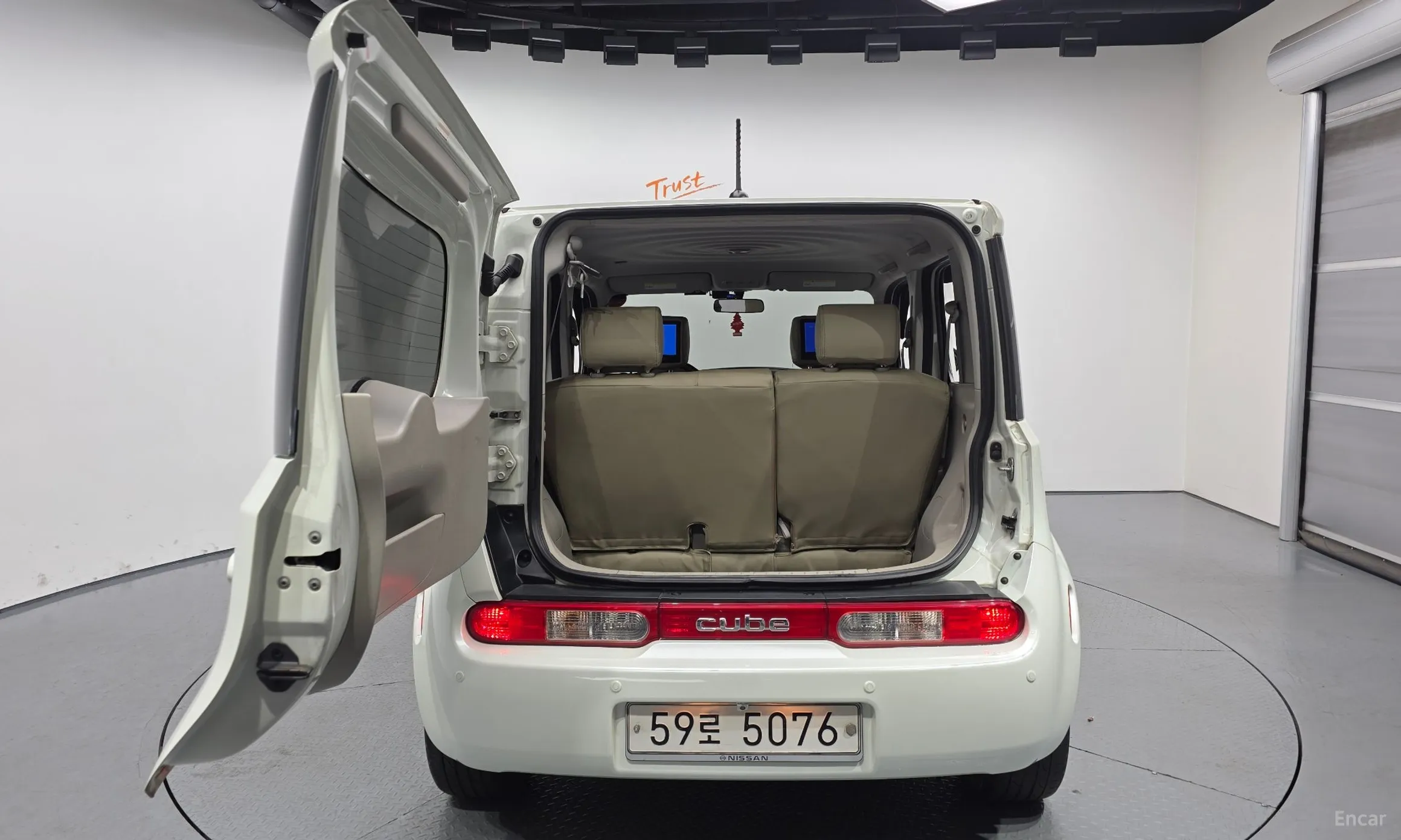 Nissan Cube превью 20