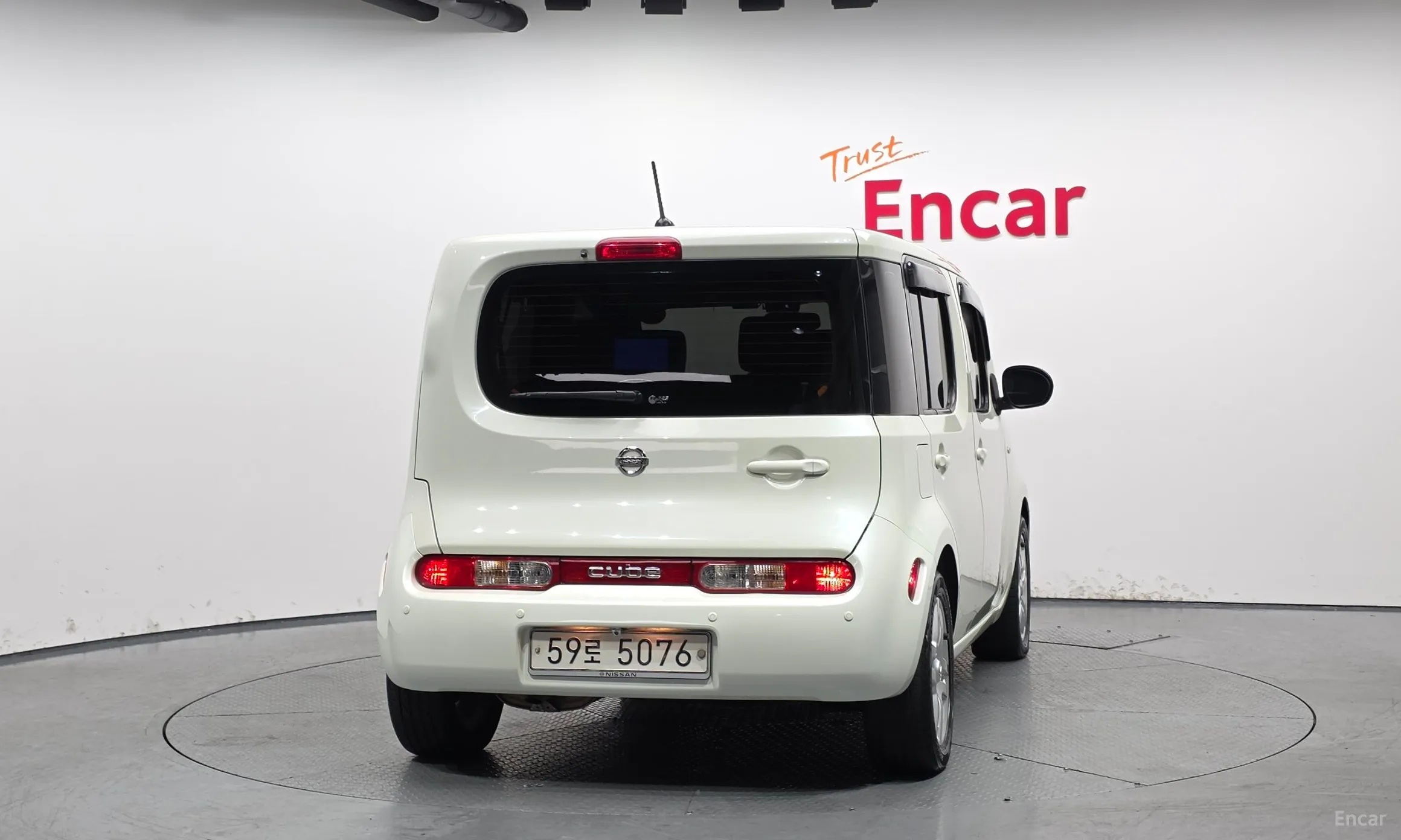 Nissan Cube превью 4