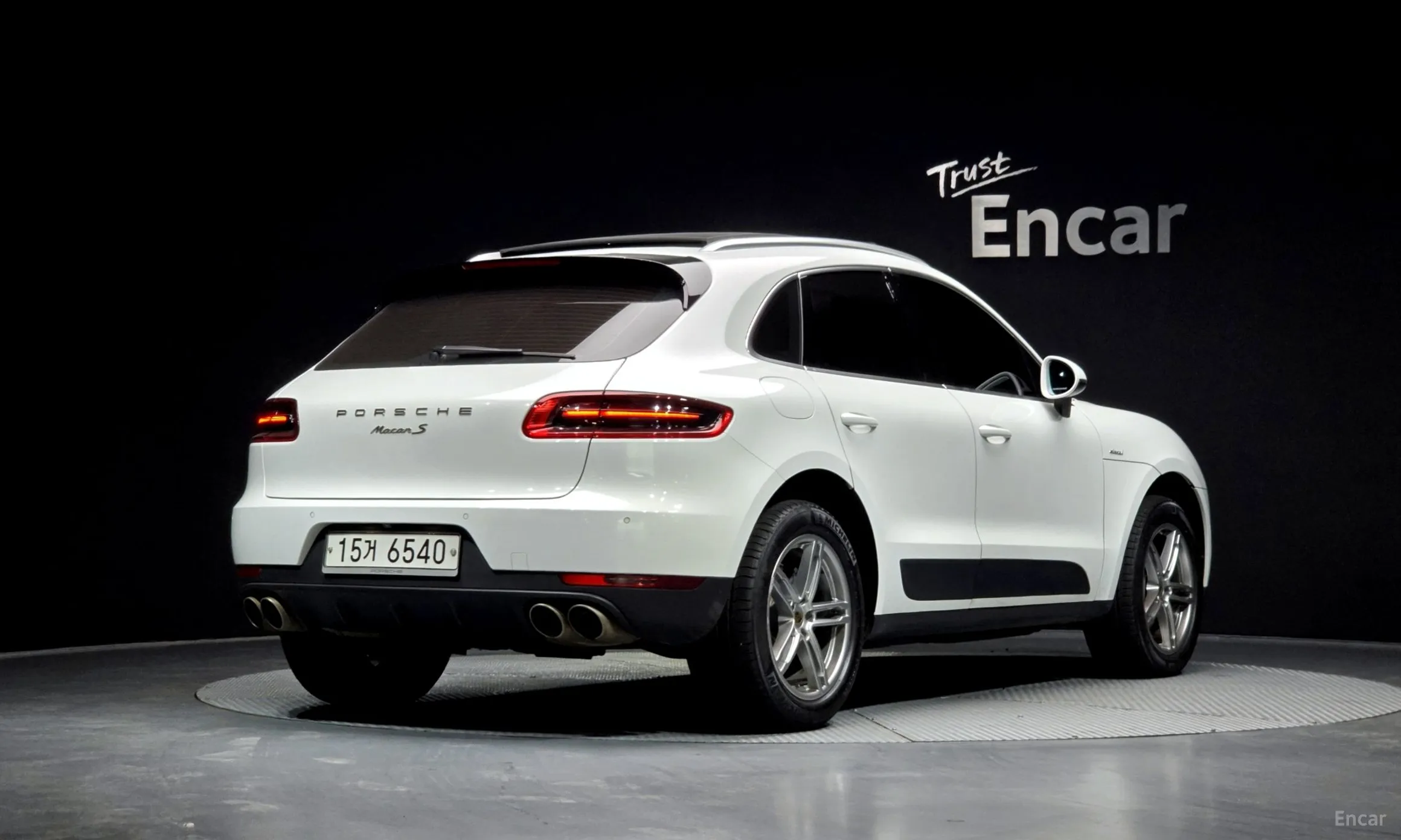 Porsche Macan превью 2